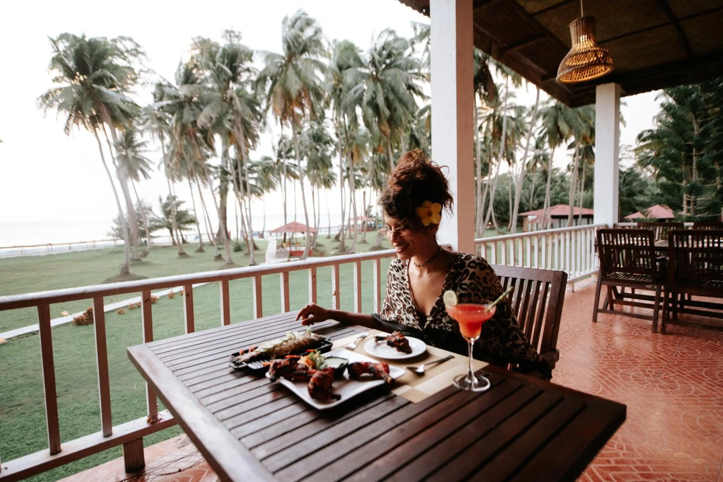 Restaurant/places to eat in Silver Sand Sea Princess Beach Resort
