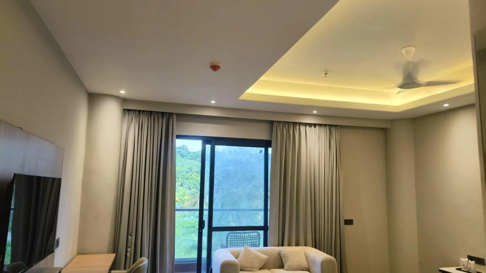 Photo of the whole room in Silver Sand Sea Princess Beach Resort