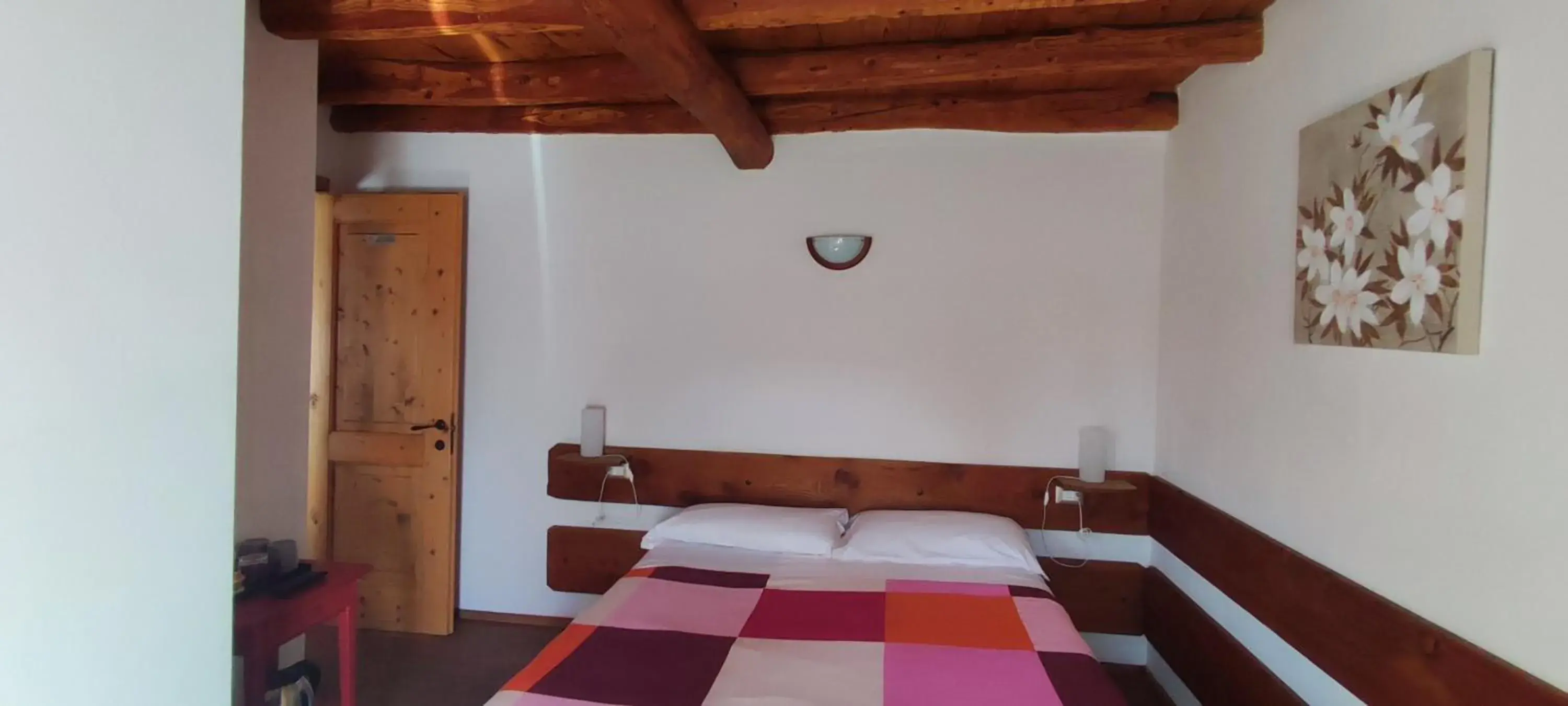 Standard Double Room - single occupancy in La Tieda - locazione turistica Reolon Standard Double Room - single occupancy in La Tieda - locazione turistica Reolon