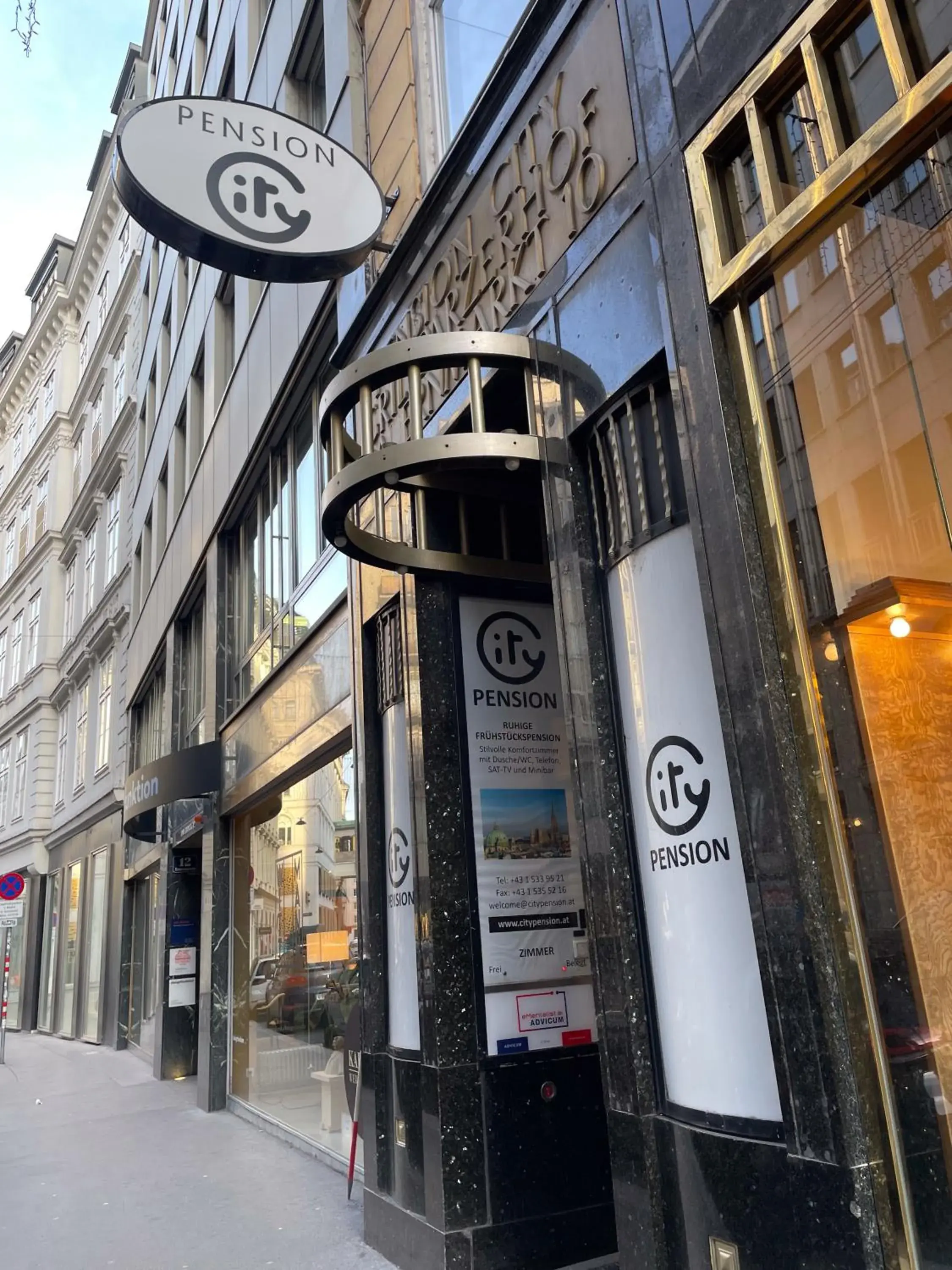 Facade/entrance in City Pension Stephansplatz I Self Check In Facade/entrance in City Pension Stephansplatz I Self Check In