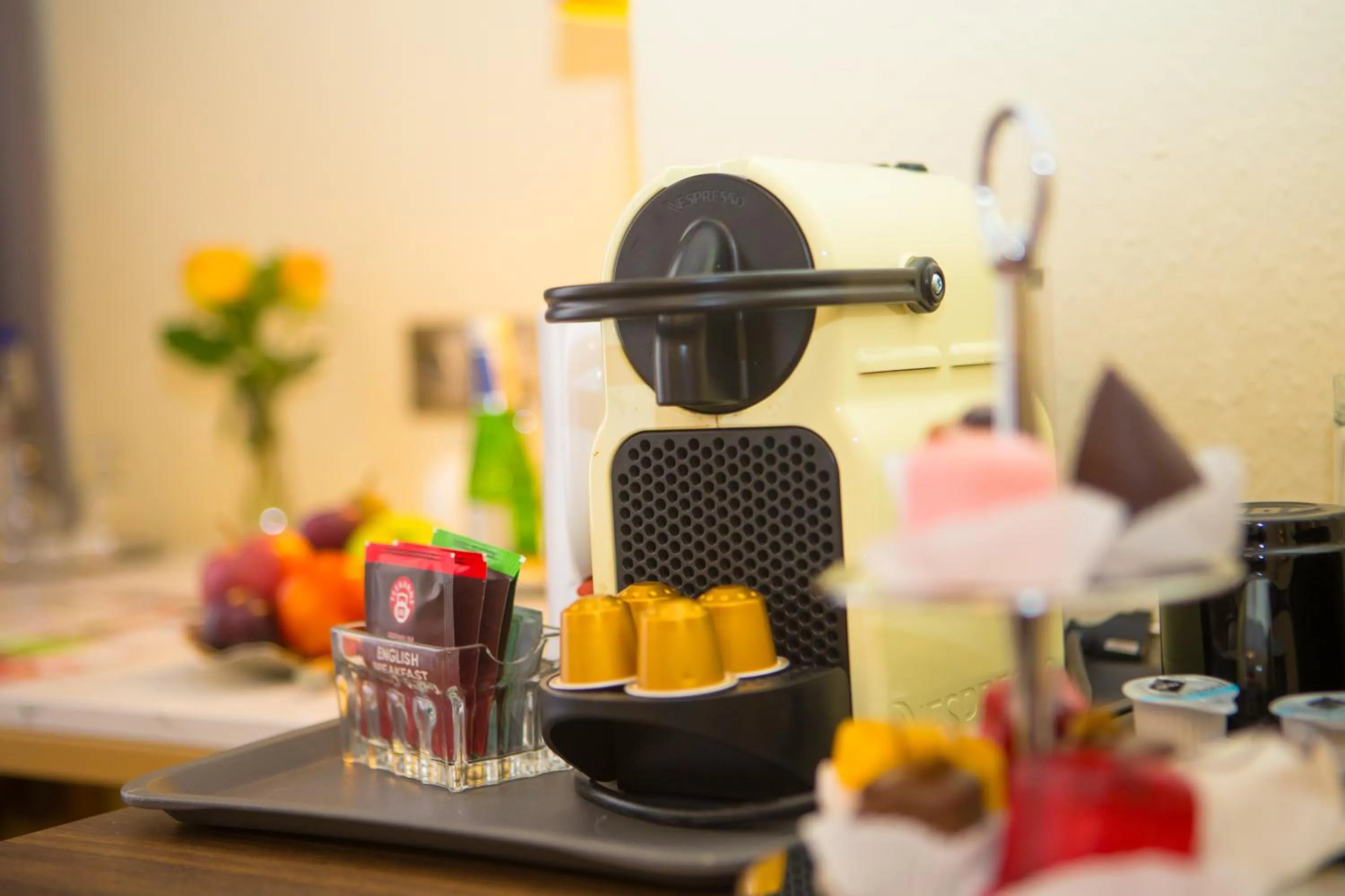 Photo of the whole room in City Pension Stephansplatz I Self Check In