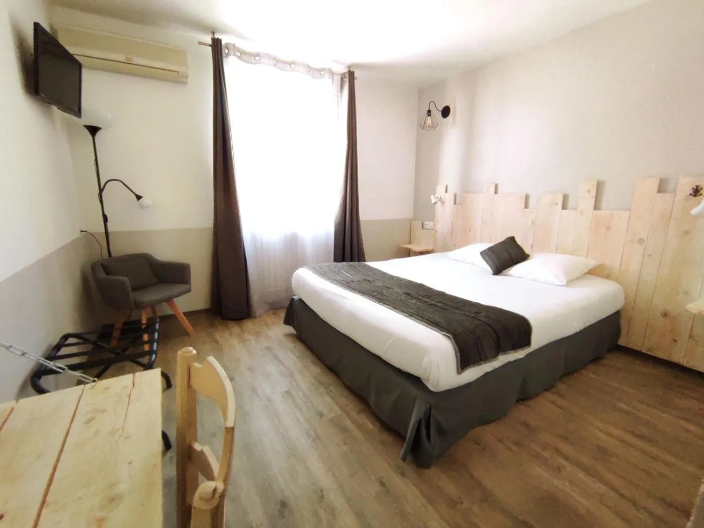 Bed in Logis Le Nid du Pont de Gau