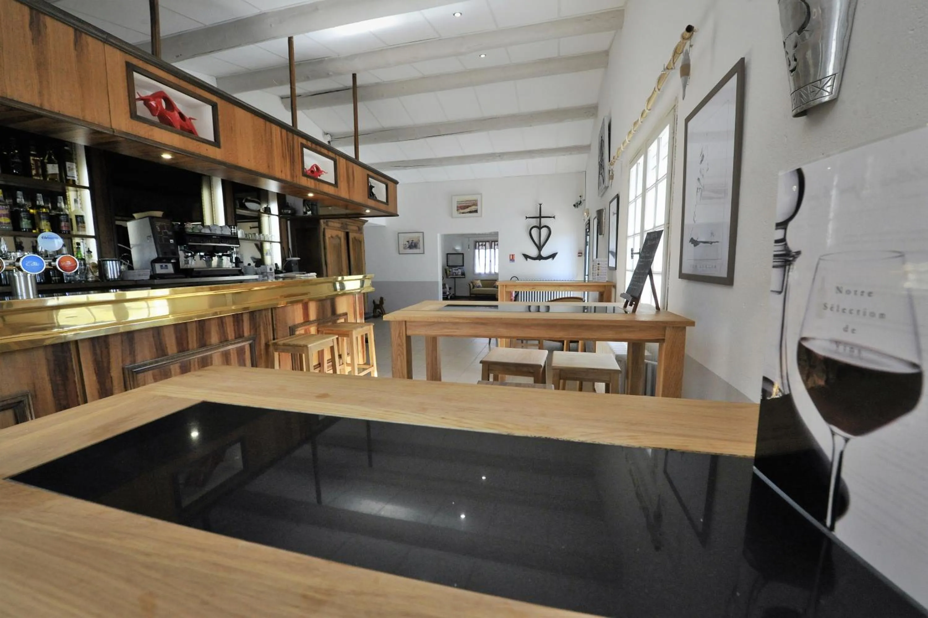 Facade/entrance in Logis Le Nid du Pont de Gau