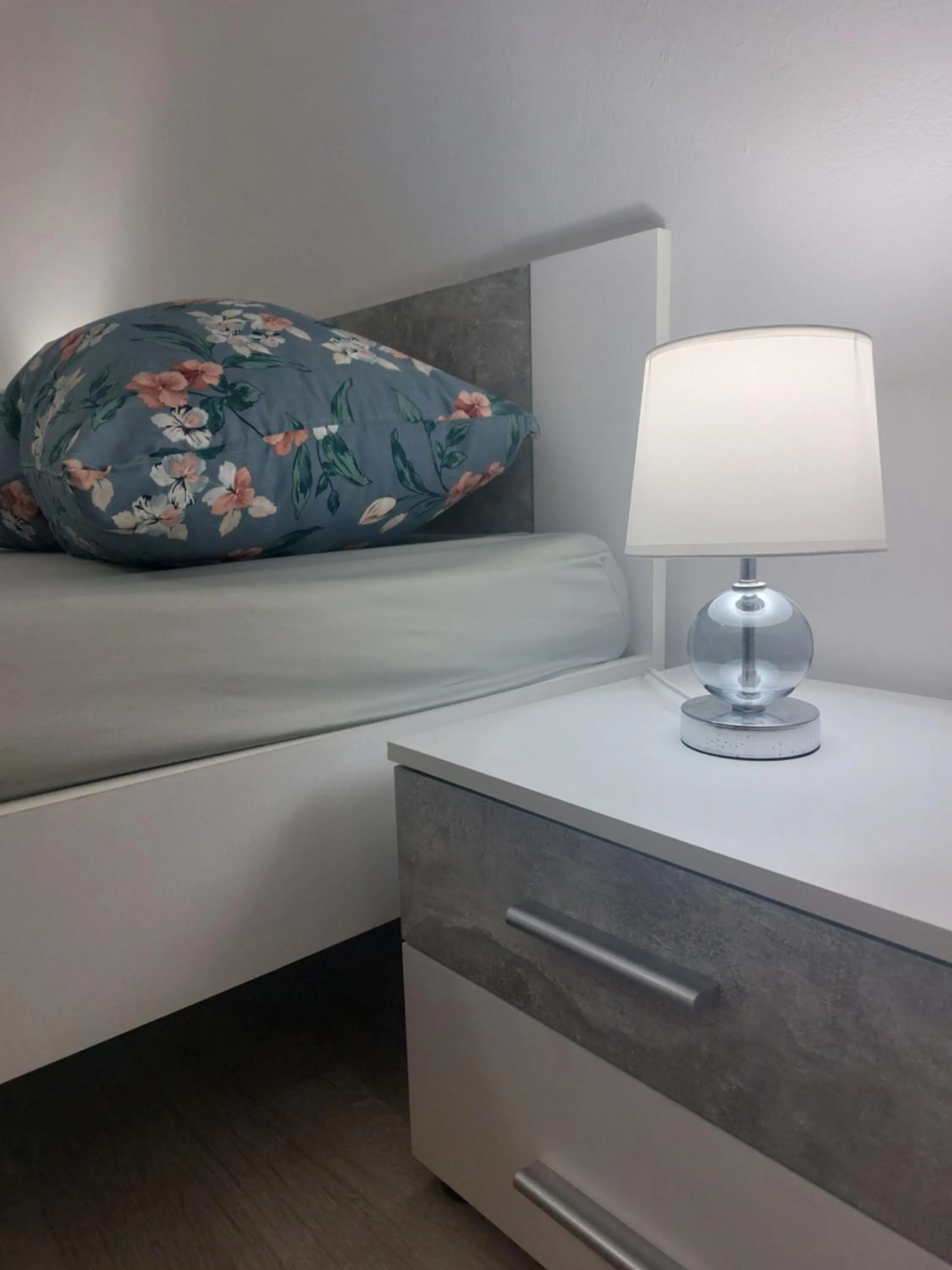 Bed in Apartment "None" Makarska
