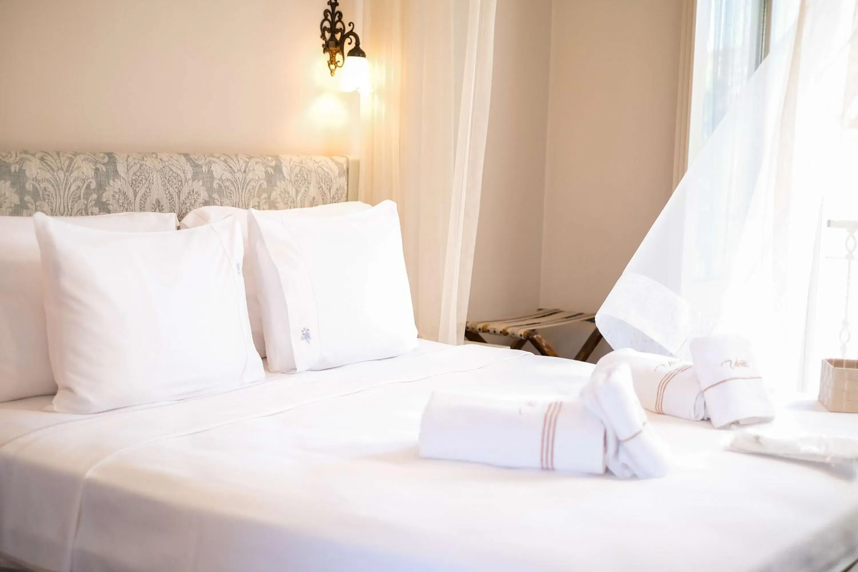 Deluxe Double Room in Viento Alacati Hotel Deluxe Double Room in Viento Alacati Hotel