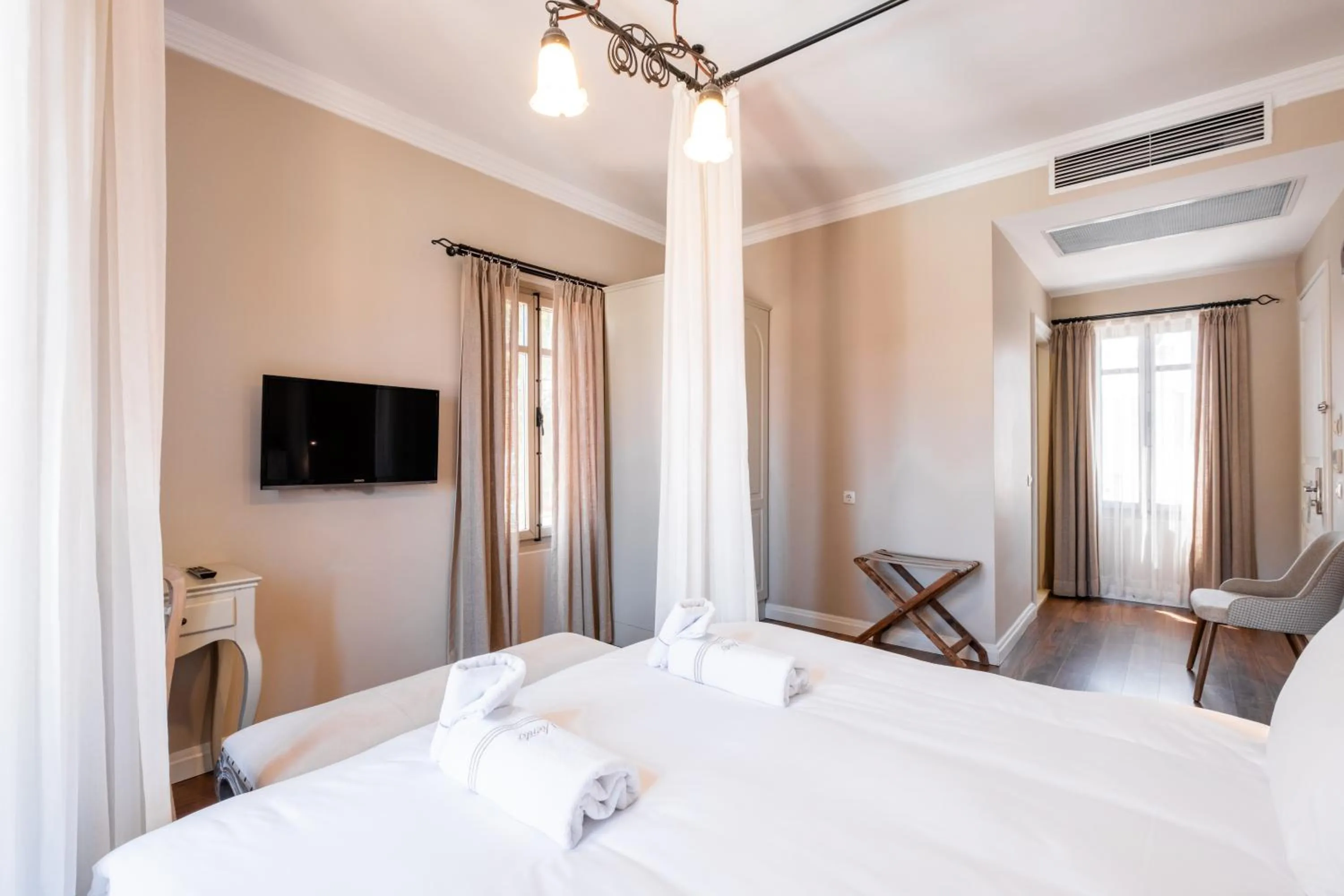 Bed in Viento Alacati Hotel