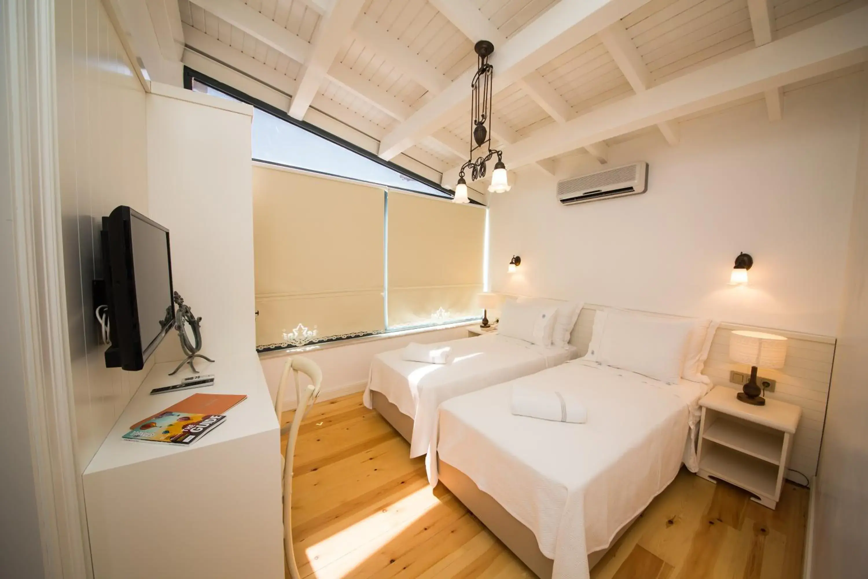 Bed in Viento Alacati Hotel Bed in Viento Alacati Hotel