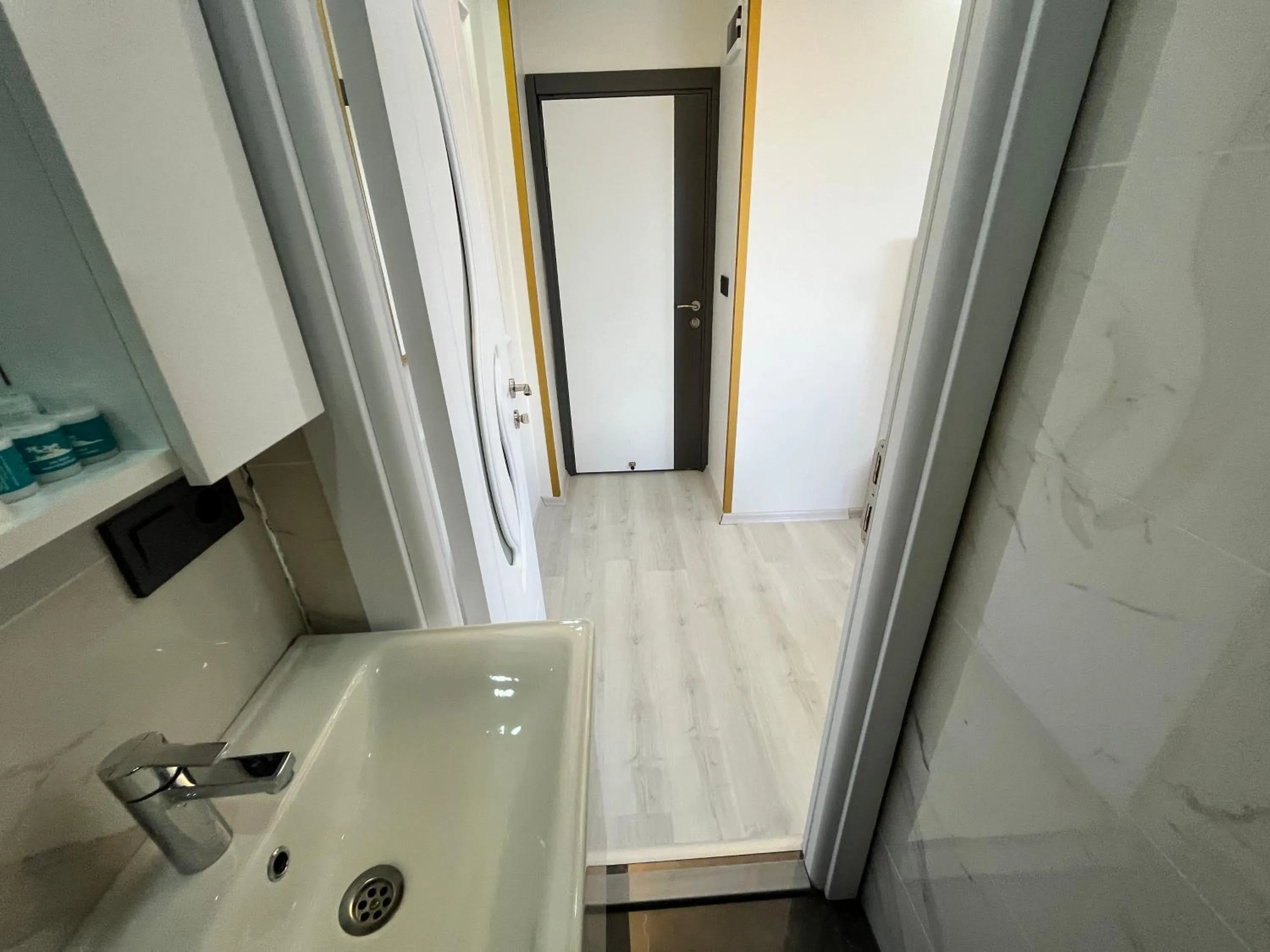 Bathroom in Lale Sultan Hotel