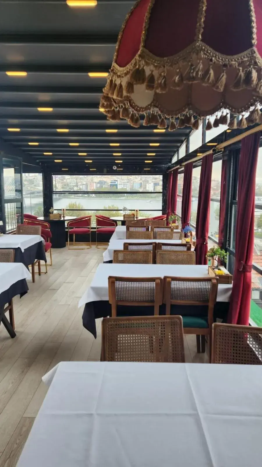 Restaurant/places to eat in Lale Sultan Hotel Restaurant/places to eat in Lale Sultan Hotel