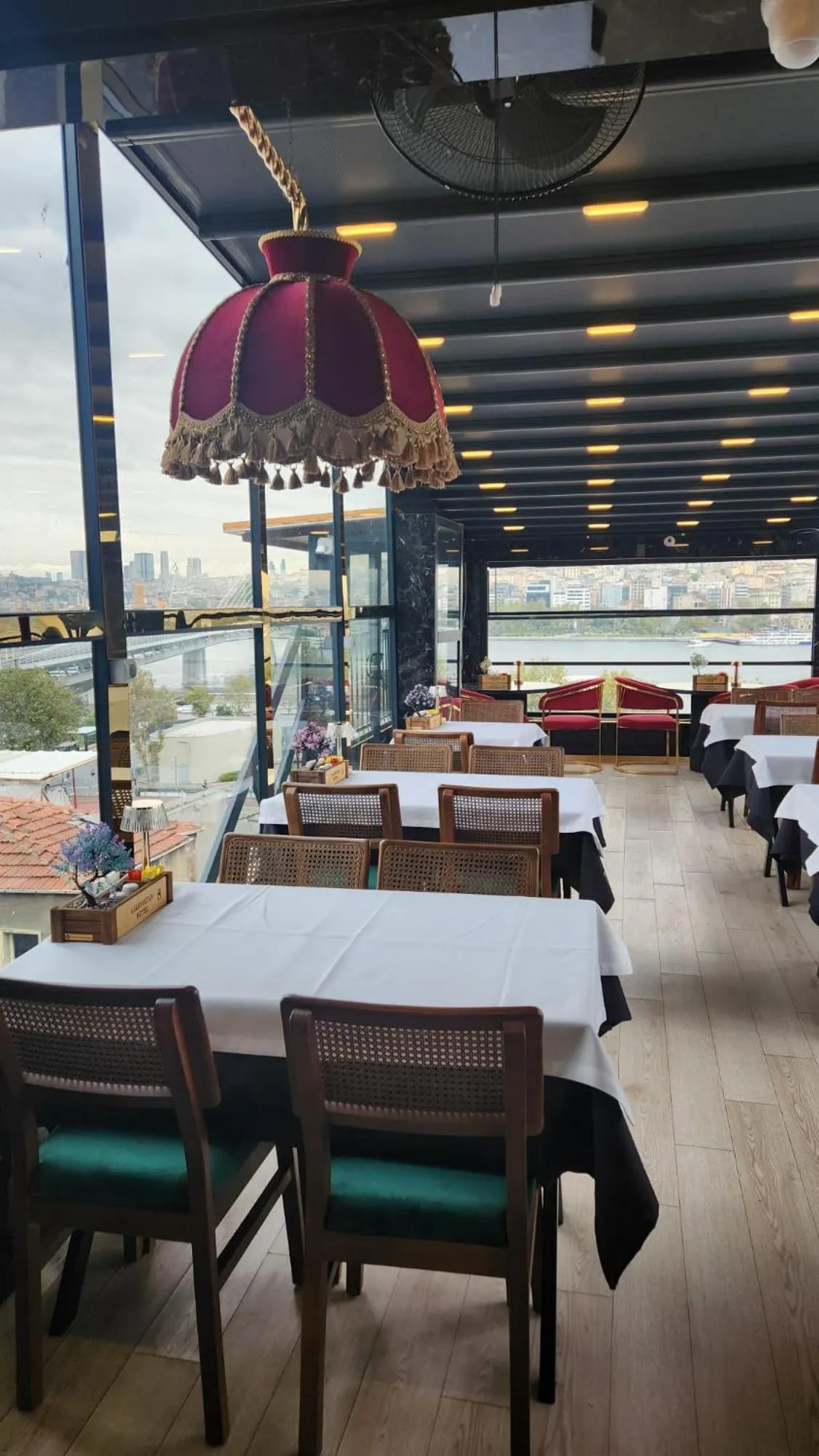 Restaurant/places to eat in Lale Sultan Hotel