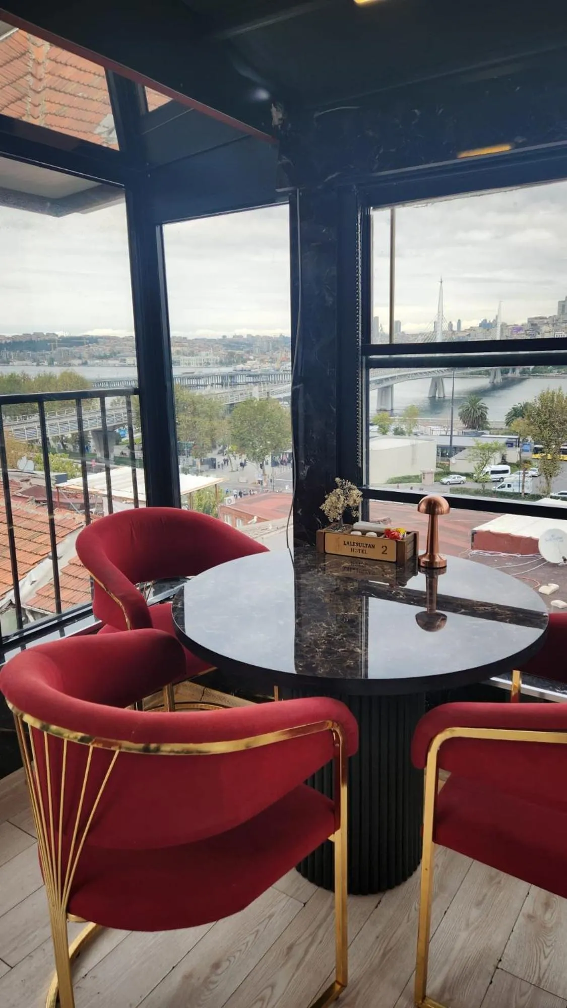 Restaurant/places to eat in Lale Sultan Hotel