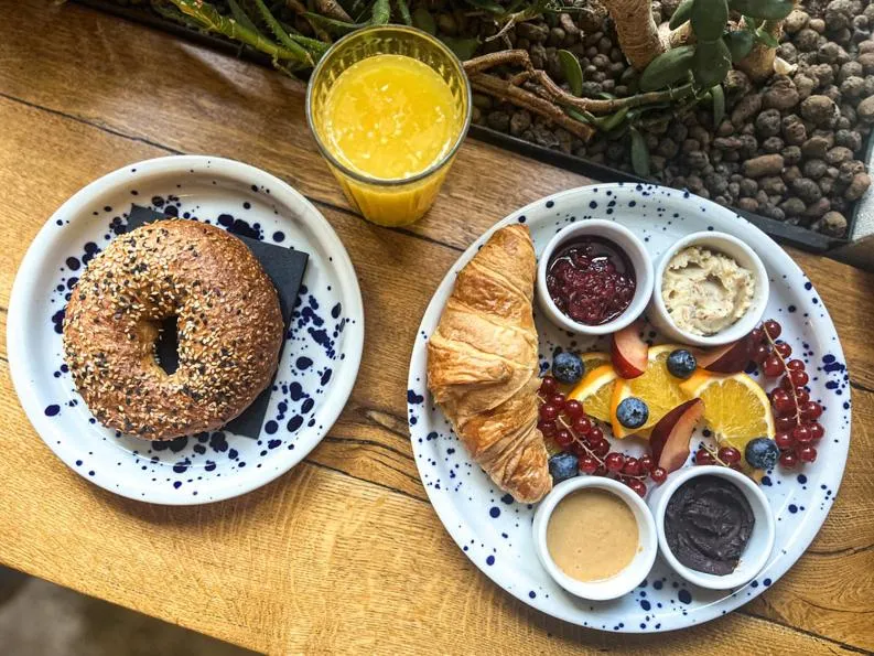 Breakfast in Tyzenhauz Suites Topolowa