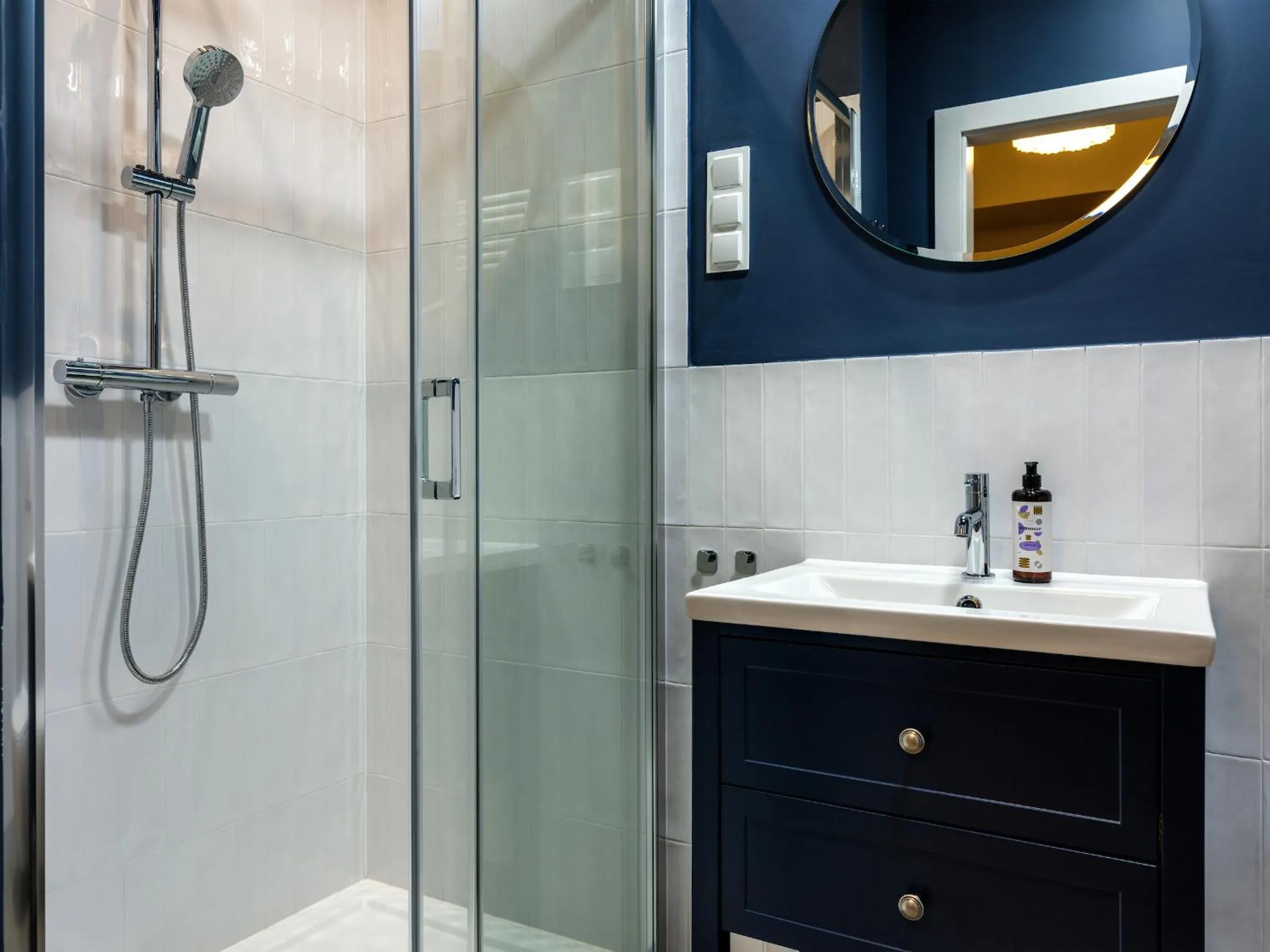 Shower in Tyzenhauz Suites Topolowa