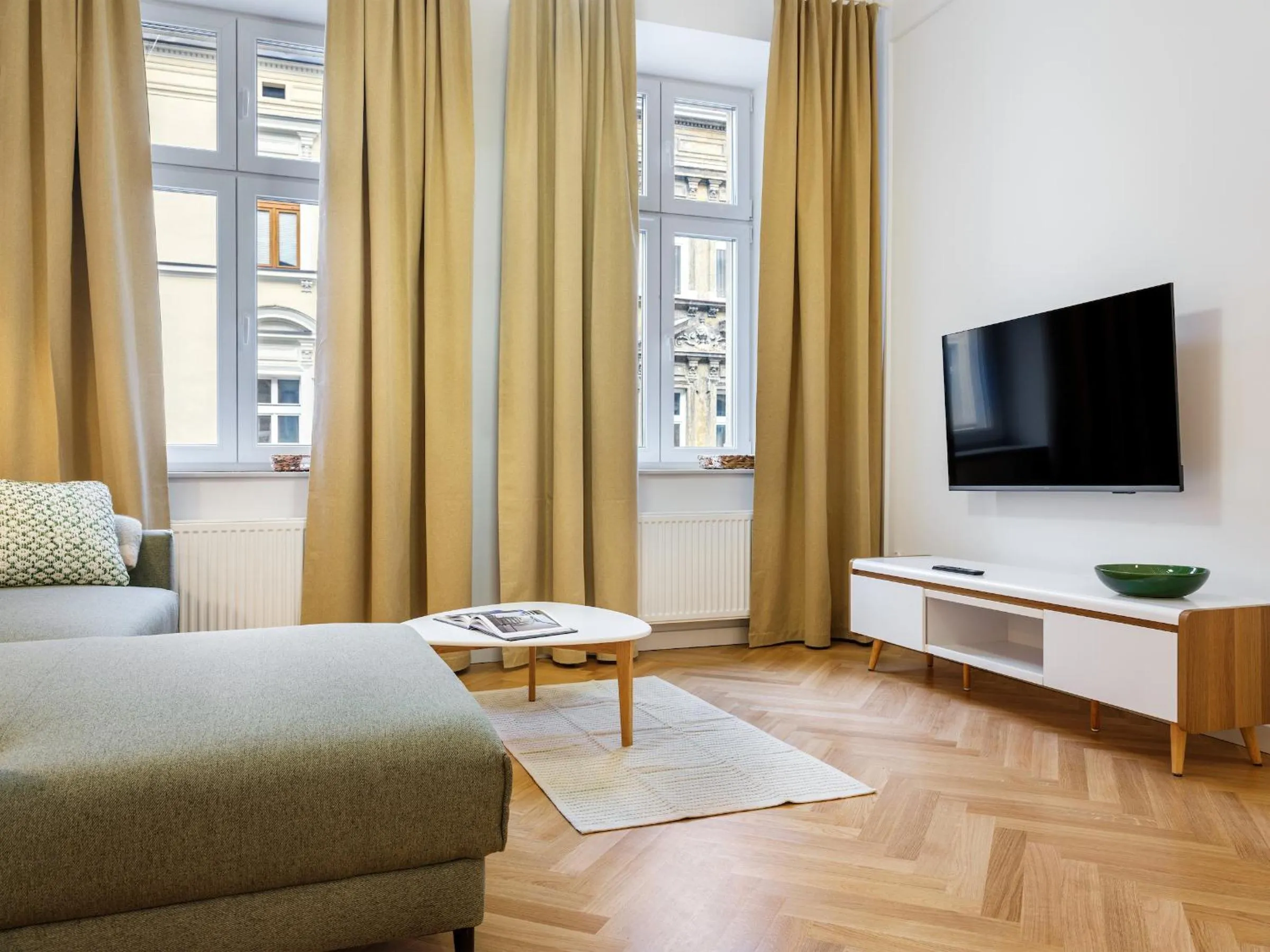 Communal lounge/ TV room in Tyzenhauz Suites Topolowa