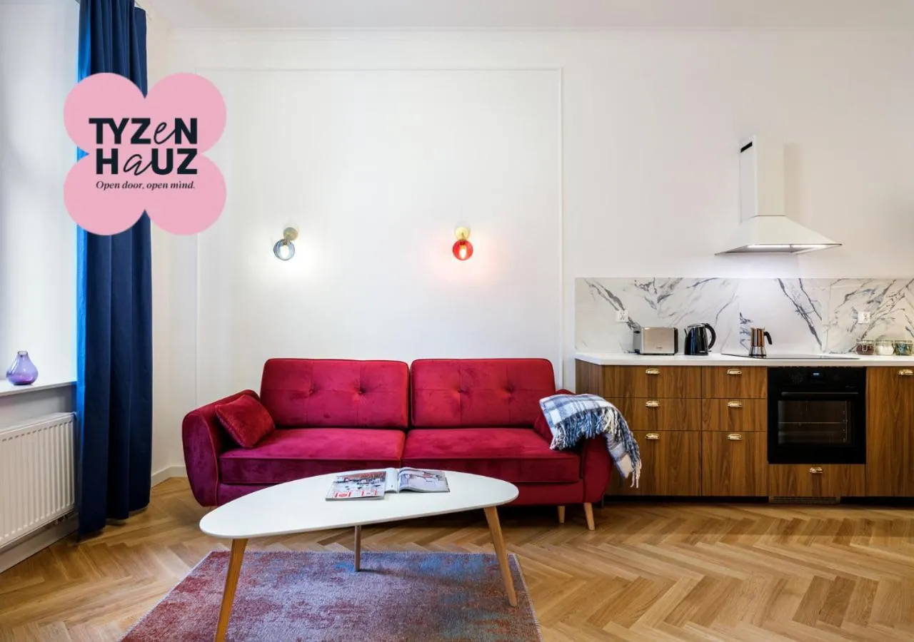 Kitchen or kitchenette in Tyzenhauz Suites Topolowa