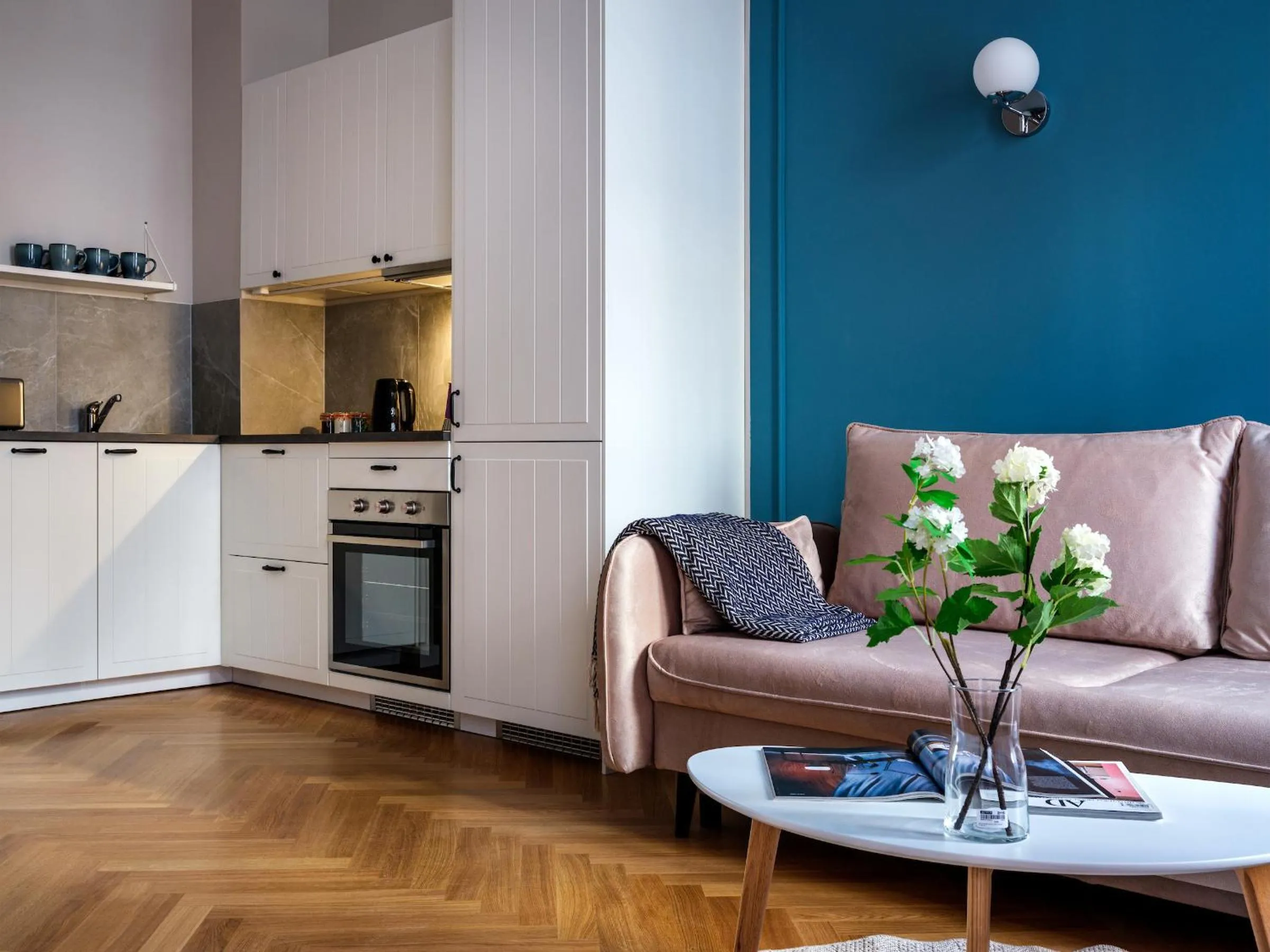 Kitchen or kitchenette in Tyzenhauz Suites Topolowa