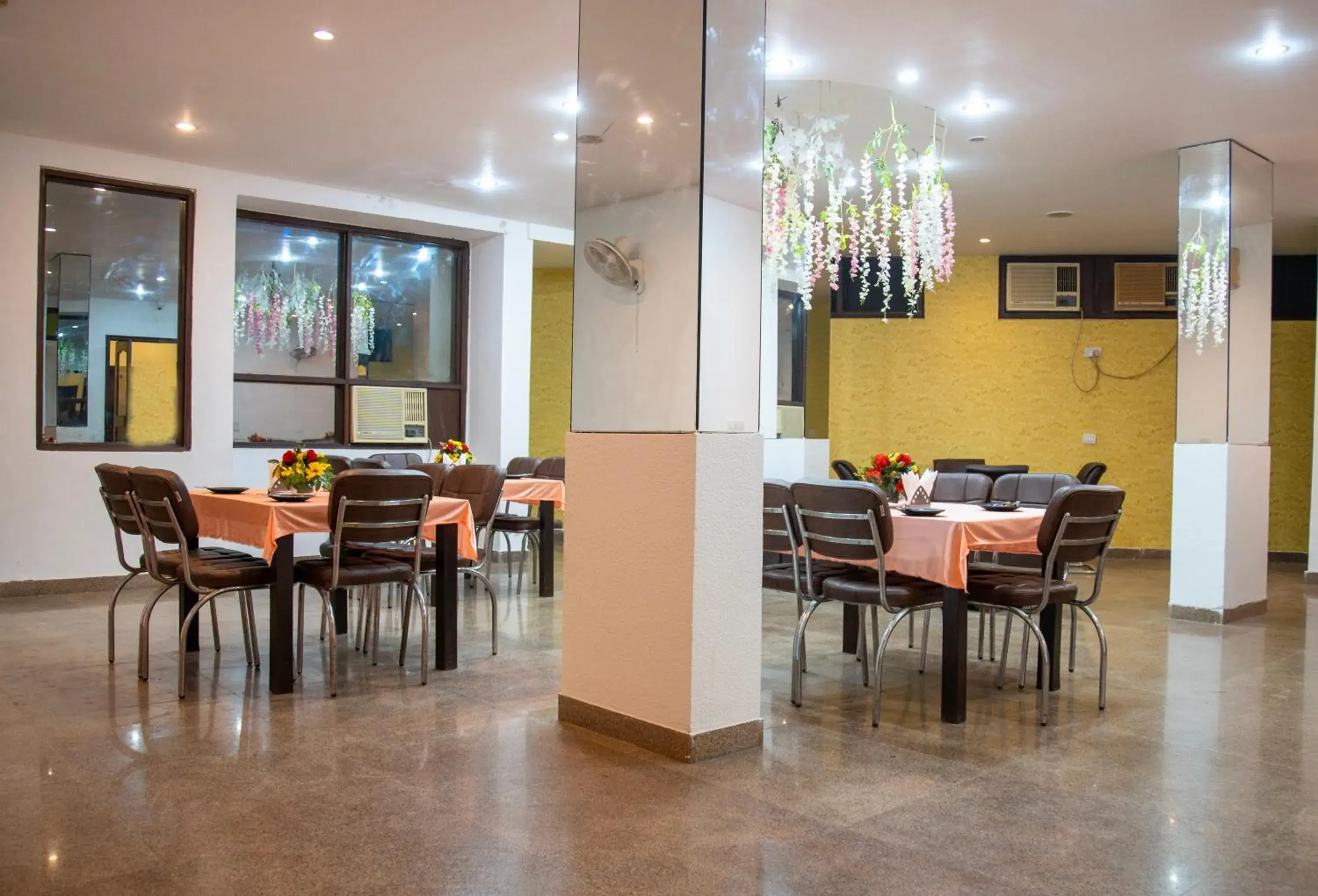 Restaurant/places to eat in Nikko Blue - Boutique Hotel Restaurant/places to eat in Nikko Blue - Boutique Hotel