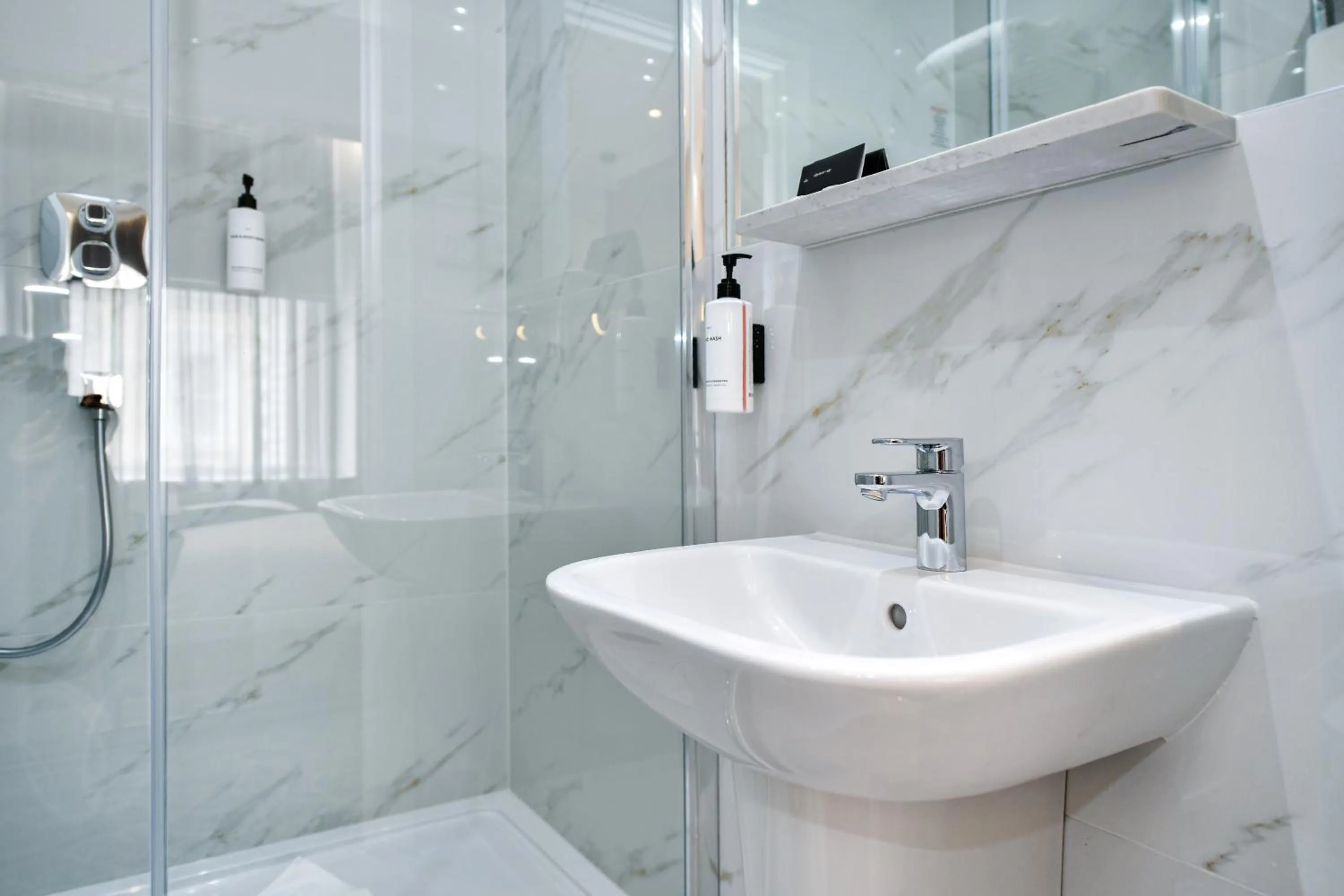 Bathroom in Queens Park Premier London Hyde Park