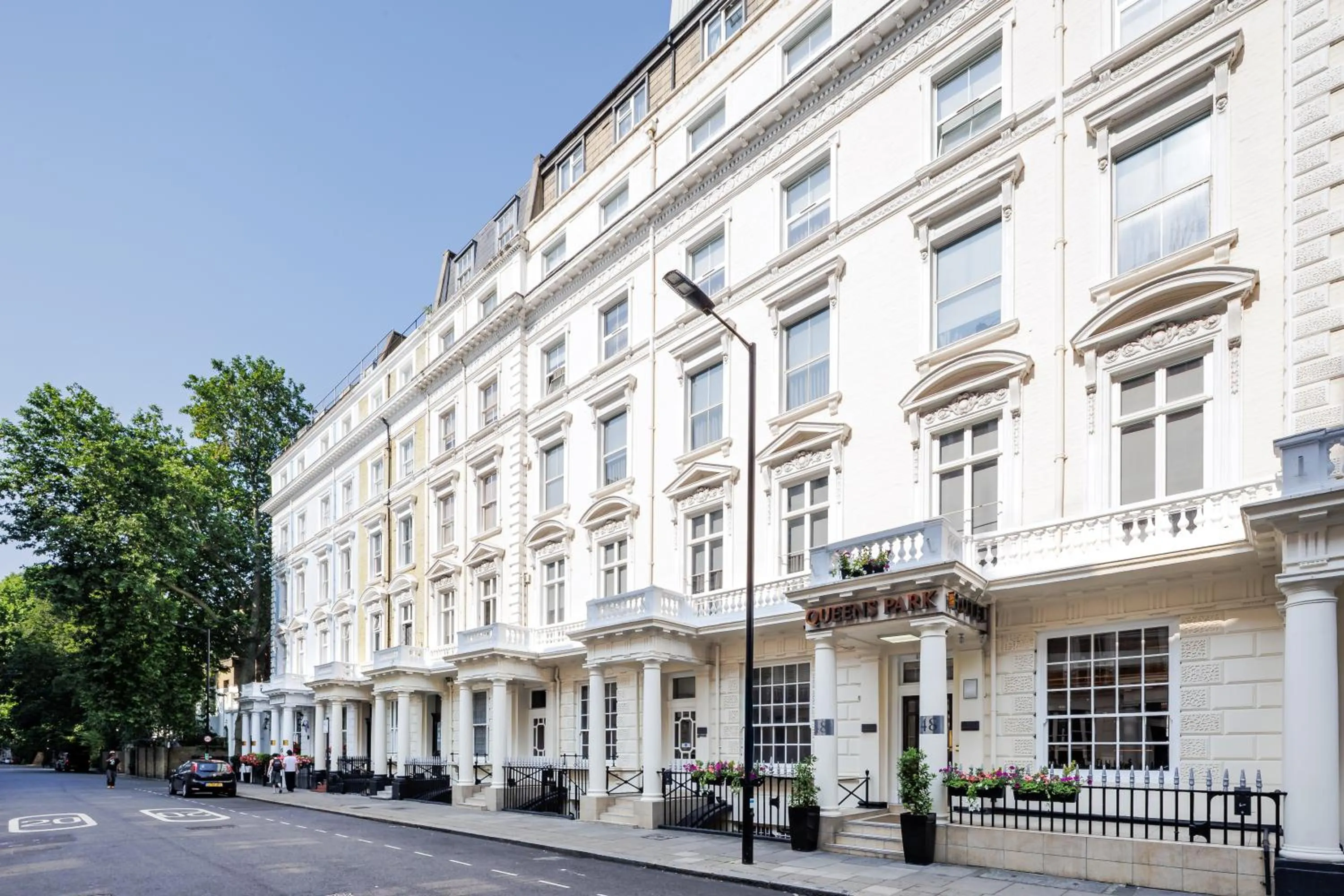 Property building in Queens Park Premier London Hyde Park