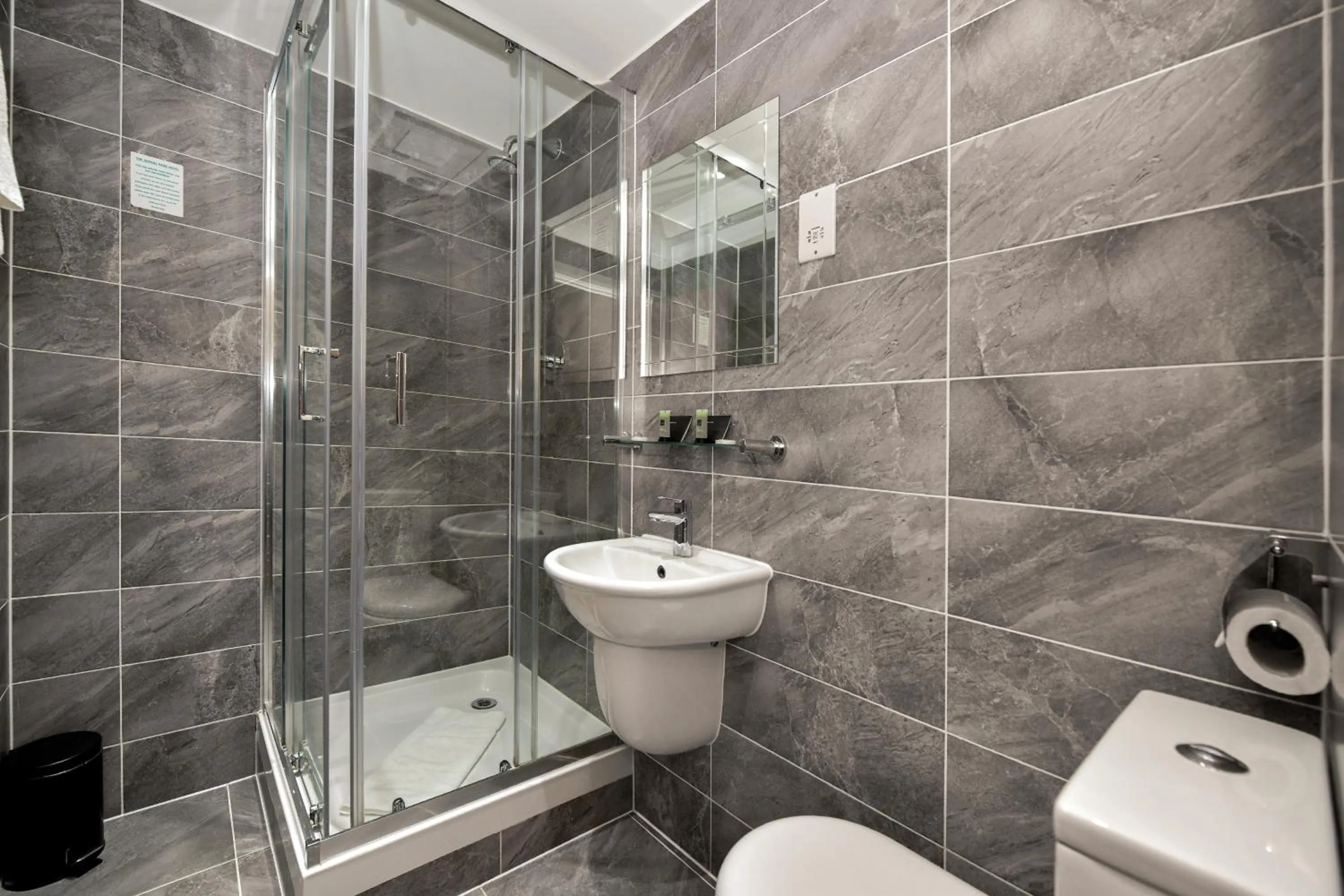 Bathroom in Queens Park Premier London Hyde Park