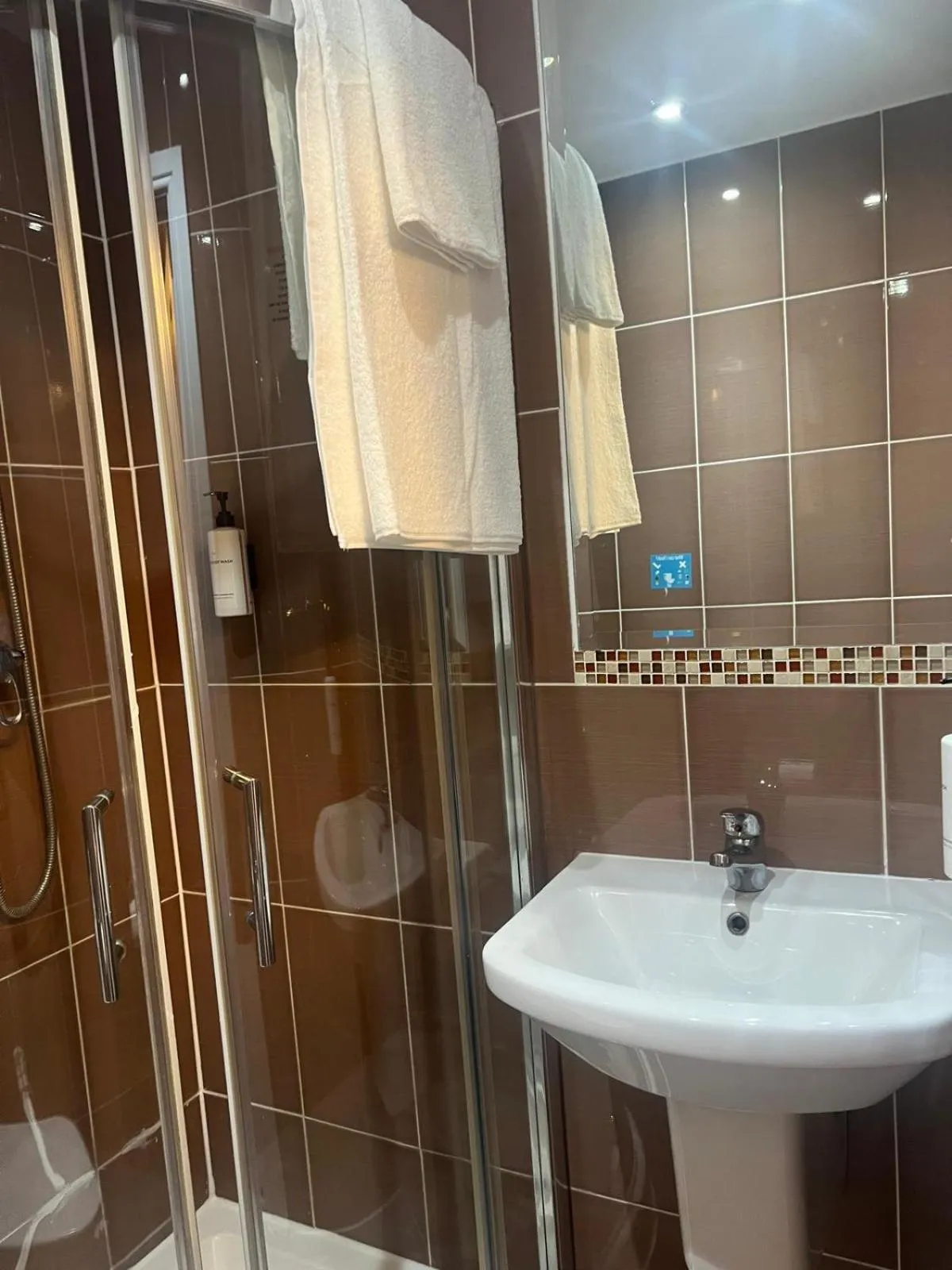 Bathroom in Queens Park Premier London Hyde Park