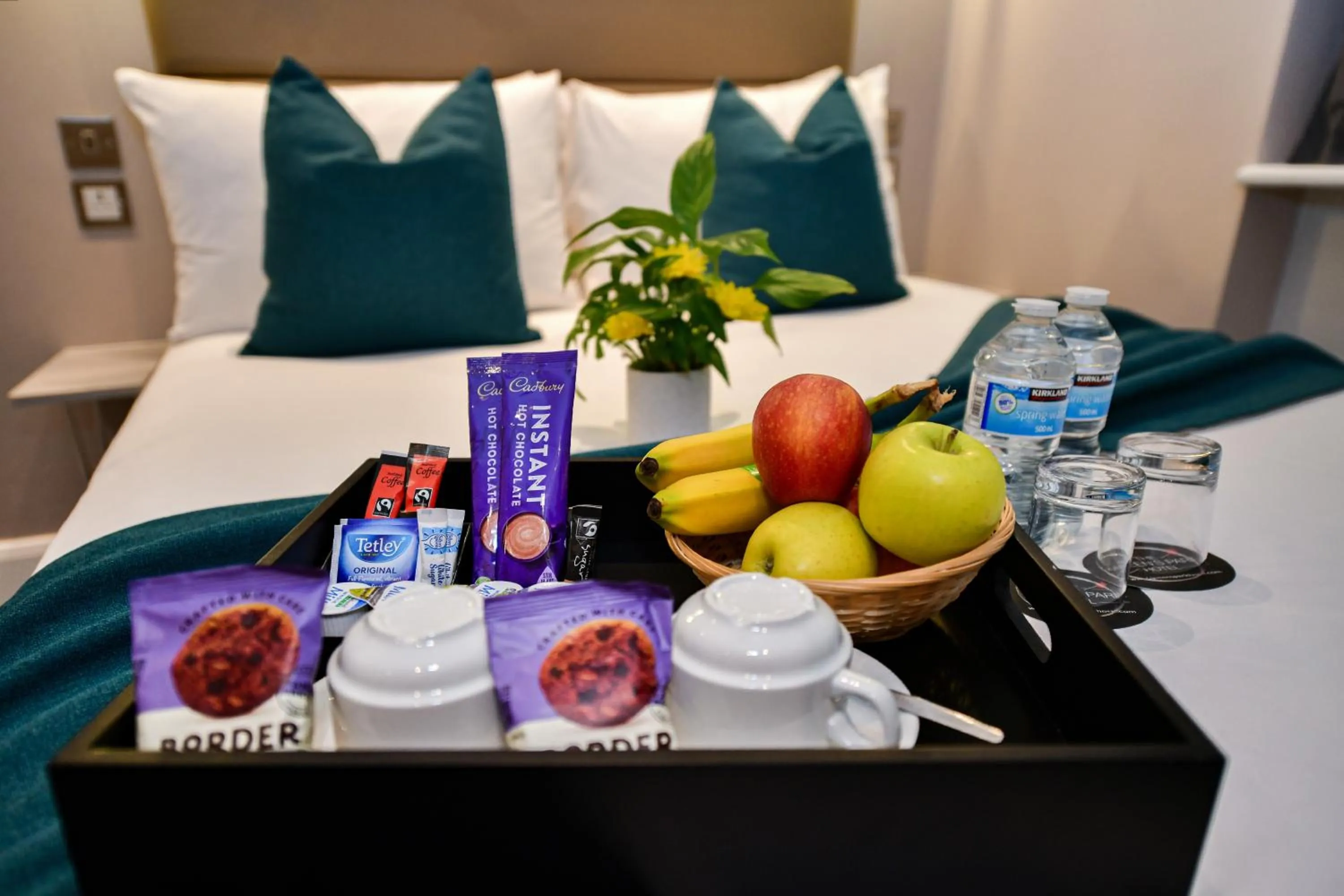 Bed in Queens Park Premier London Hyde Park