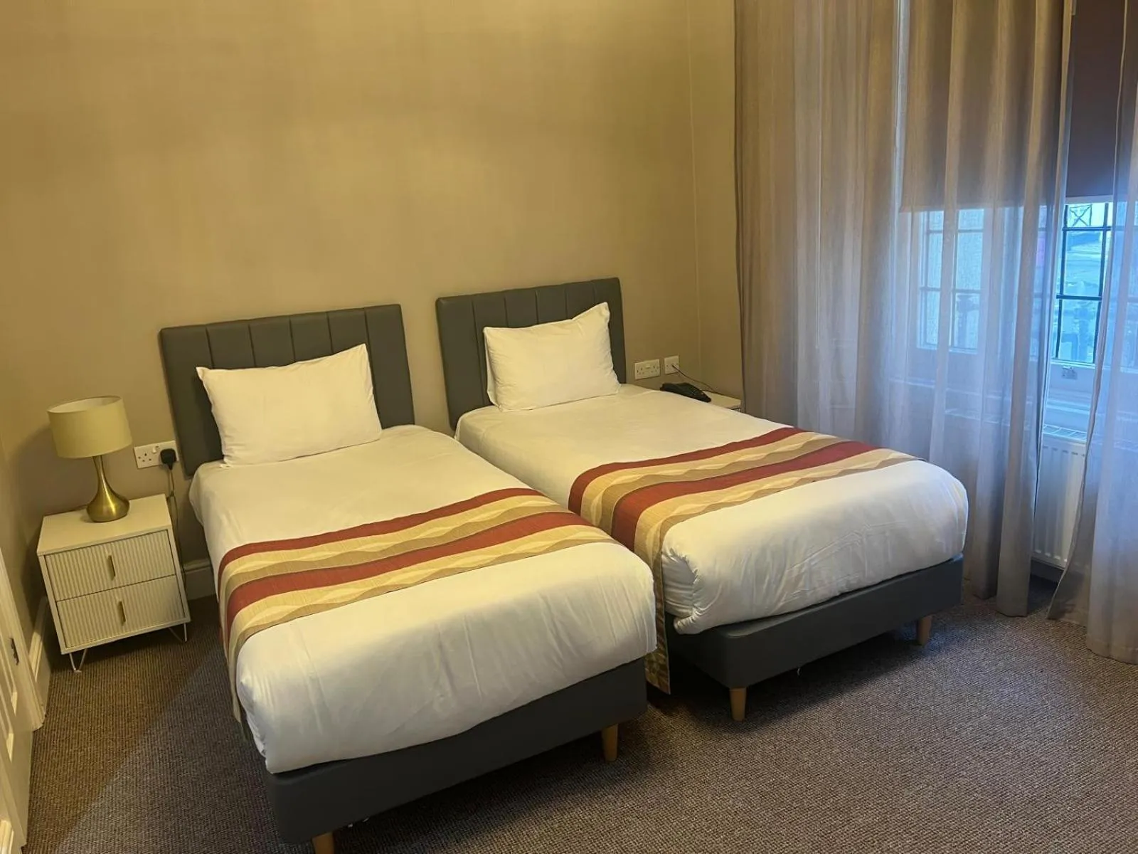 Bedroom, Bed in Queens Park Premier London Hyde Park