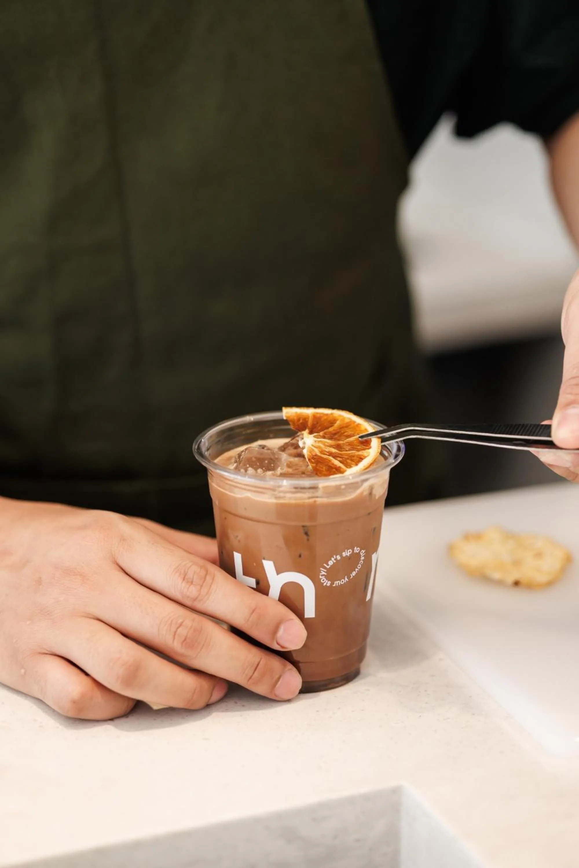 On-site shops in CORRIDOR 2407