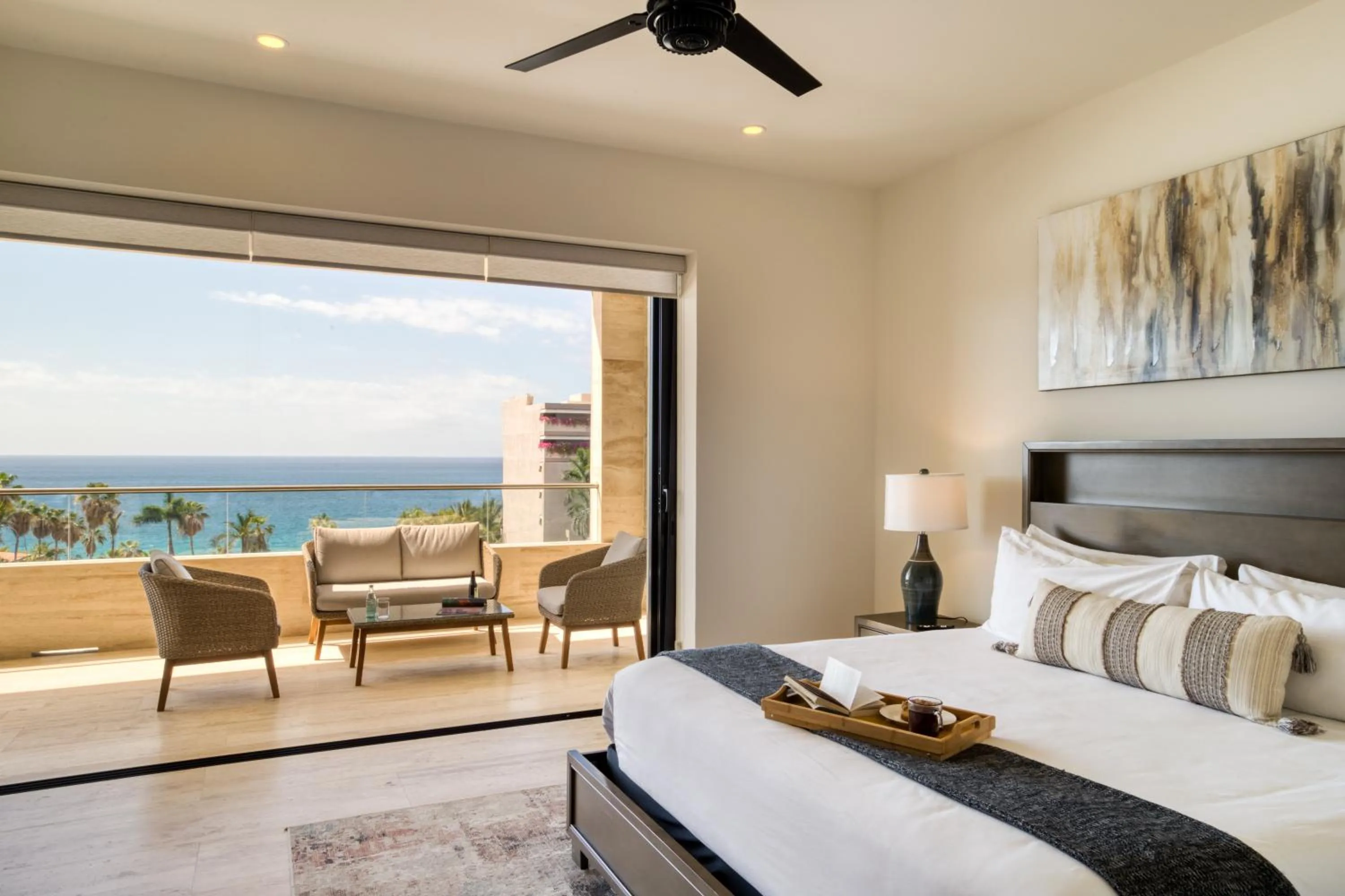 Photo of the whole room, Bed in Marella Cabo