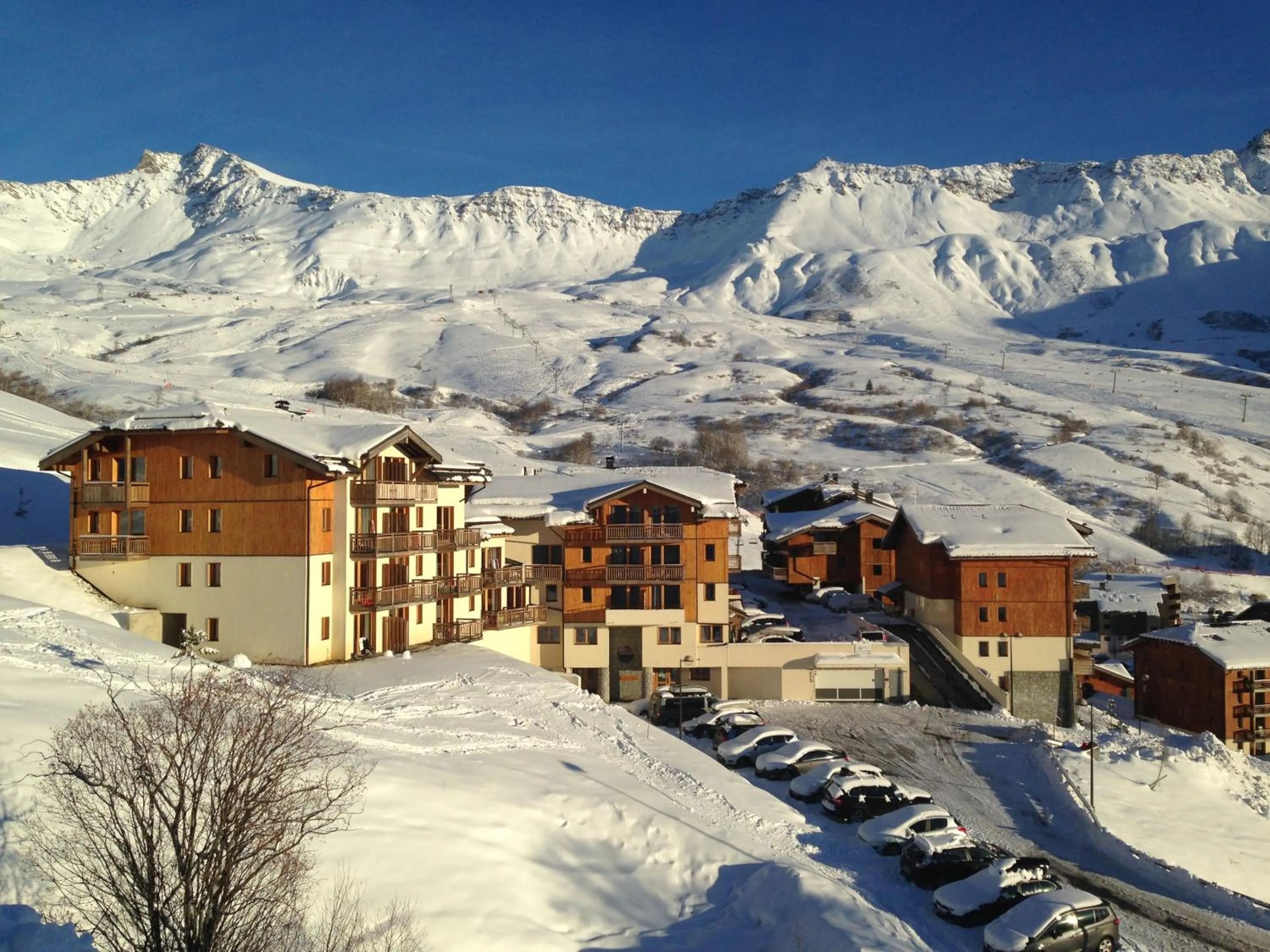 Facade/entrance in Résidence Goélia Les 4 Vallées