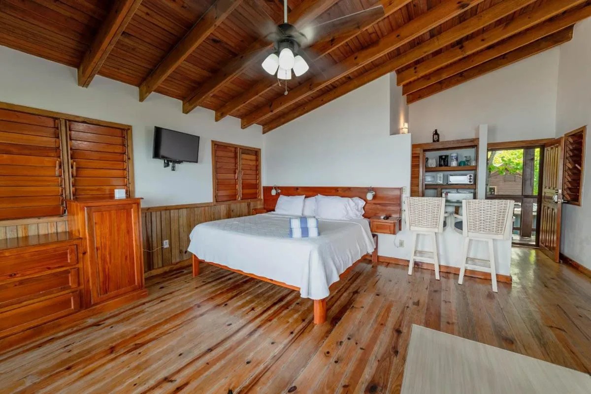 Bed in Cocolobo Resort