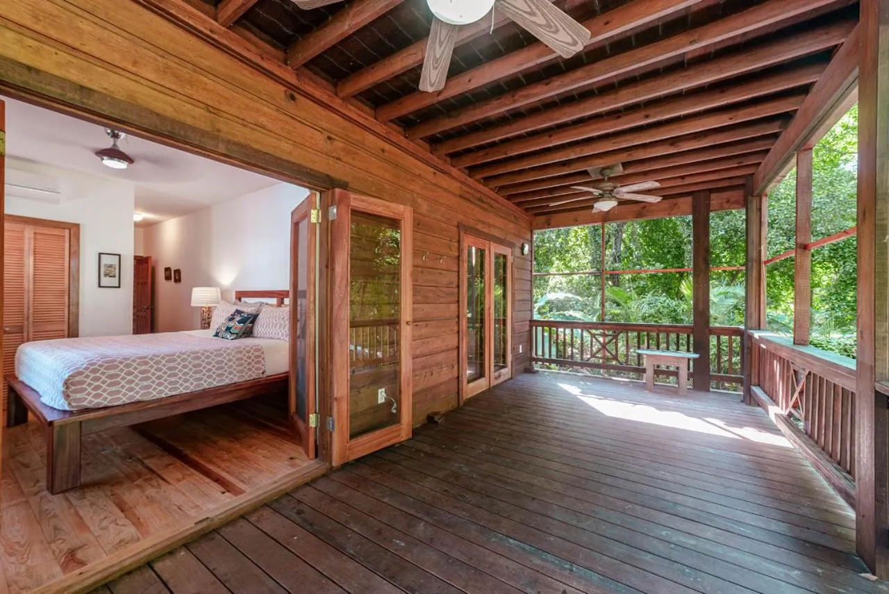 View (from property/room), Bed in Cocolobo Resort