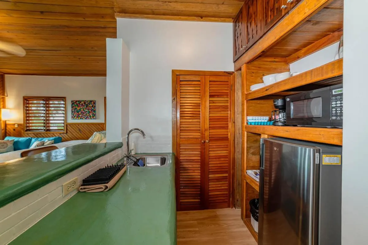 Kitchen or kitchenette in Cocolobo Resort