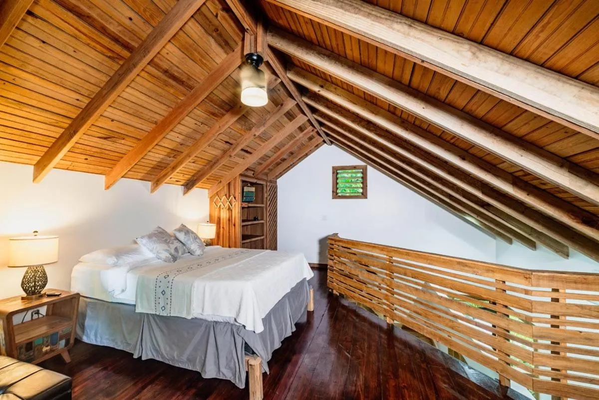 Bed in Cocolobo Resort