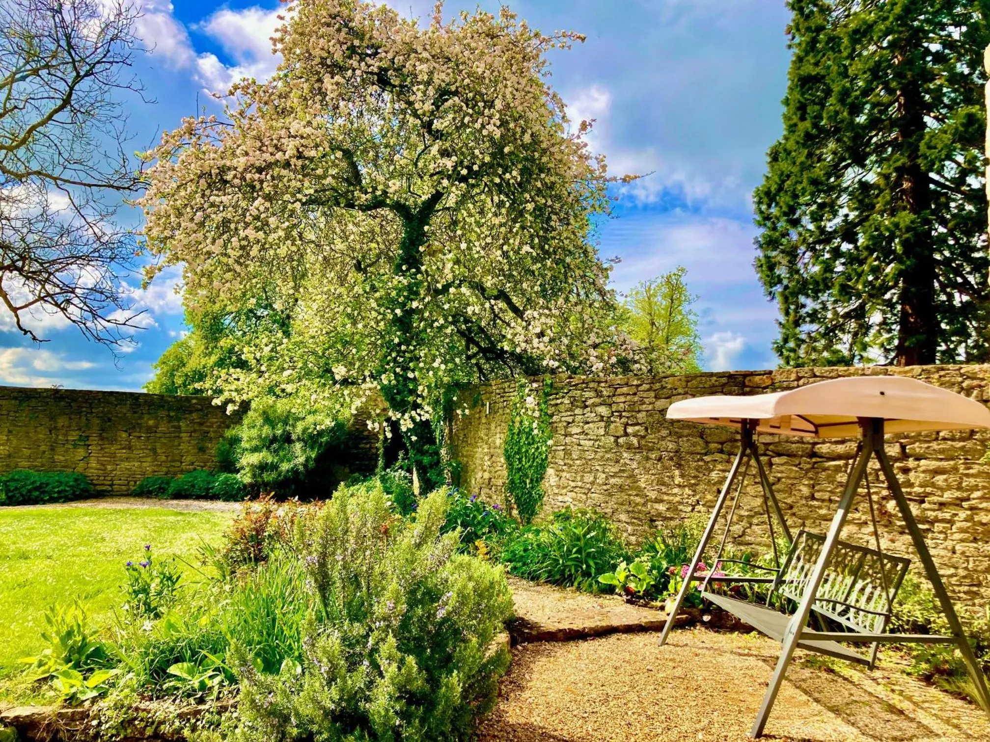 Orchardleigh Estate