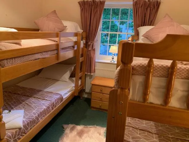 Bed in Orchardleigh Estate