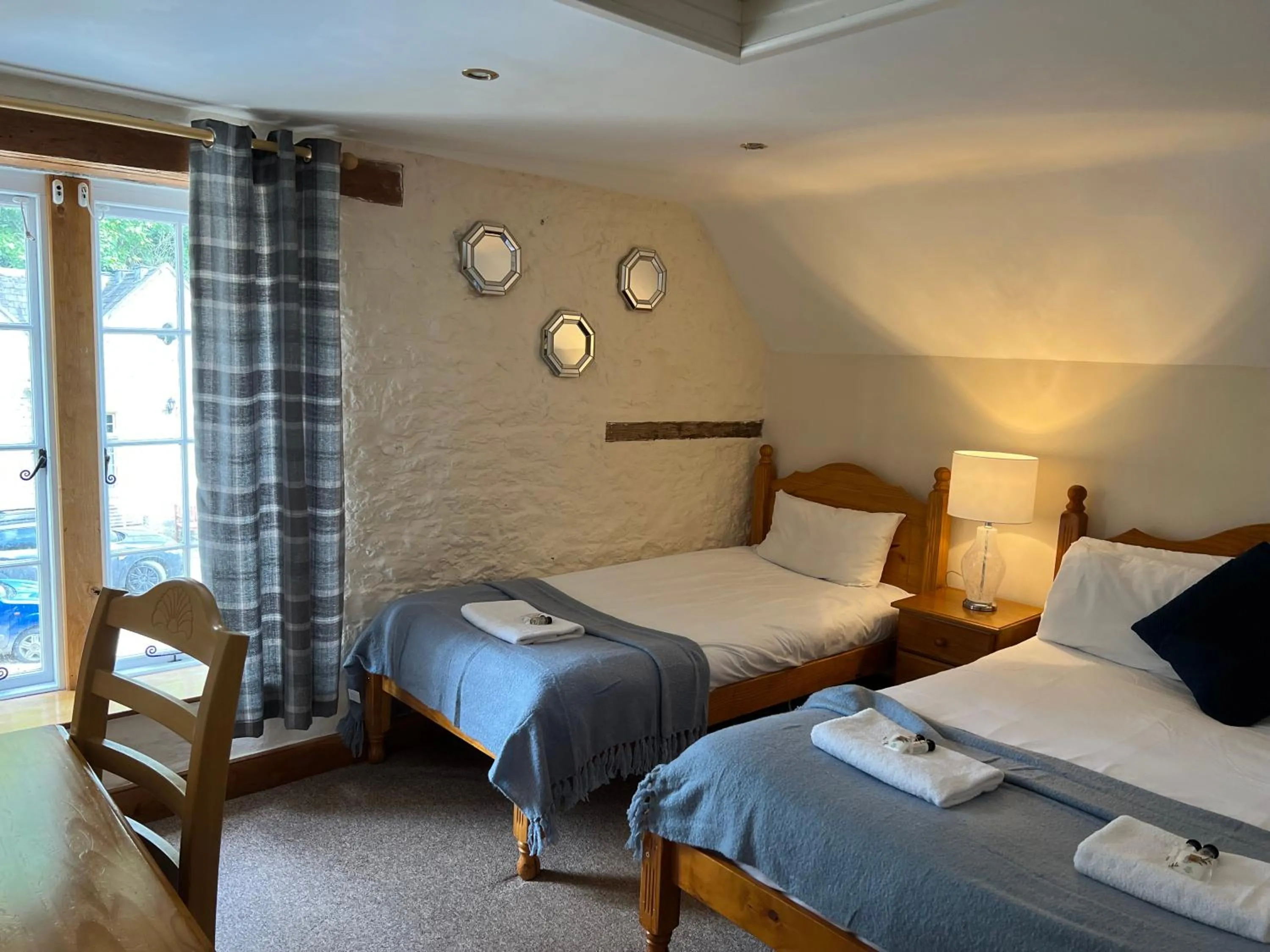 Bed in Orchardleigh Estate