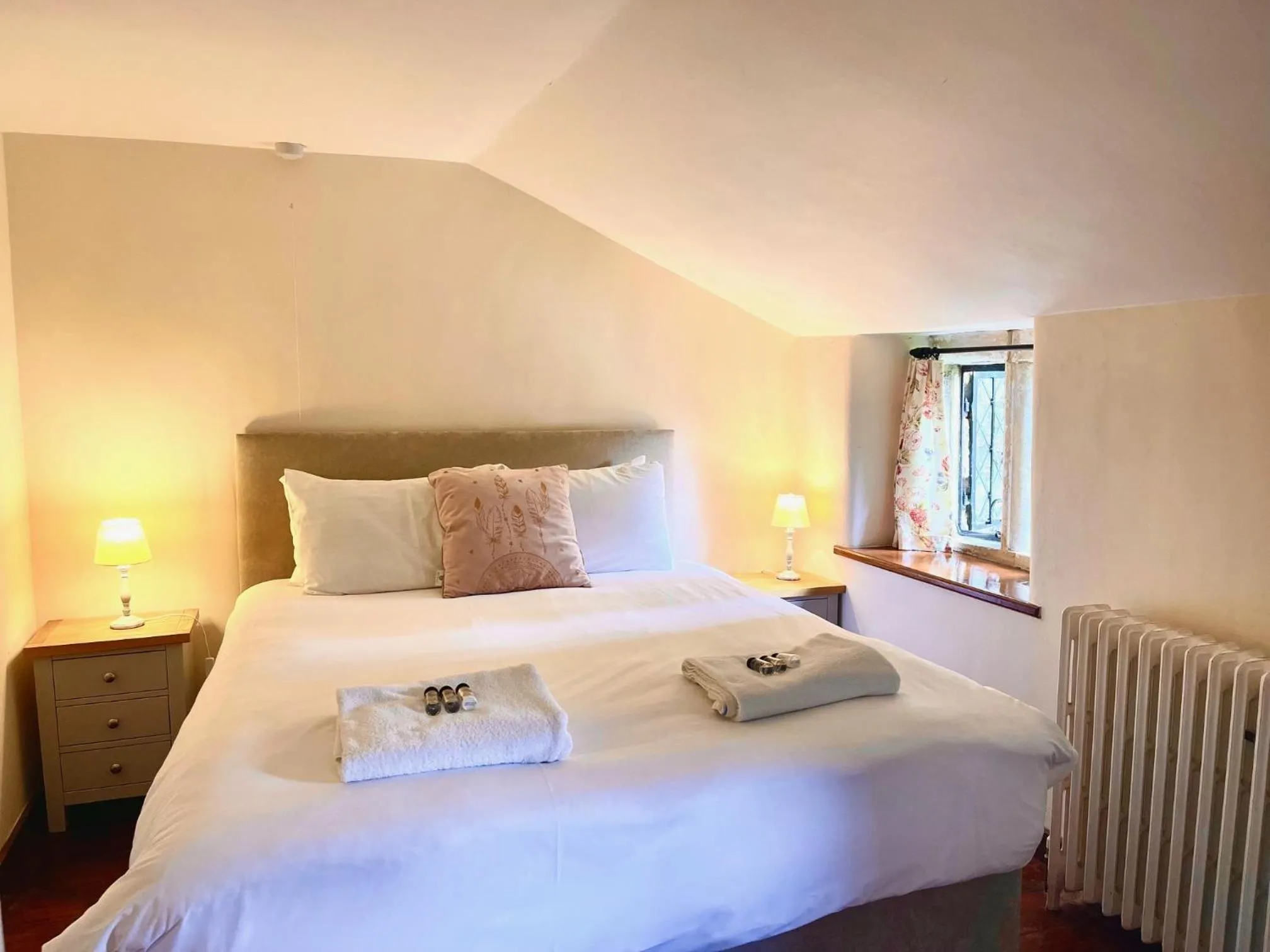Bed in Orchardleigh Estate