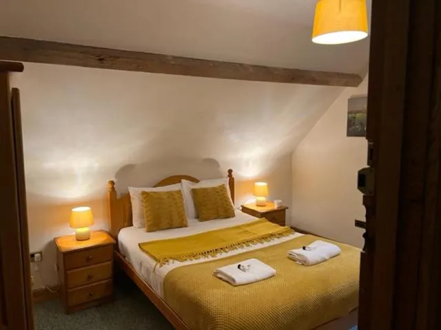Bed in Orchardleigh Estate