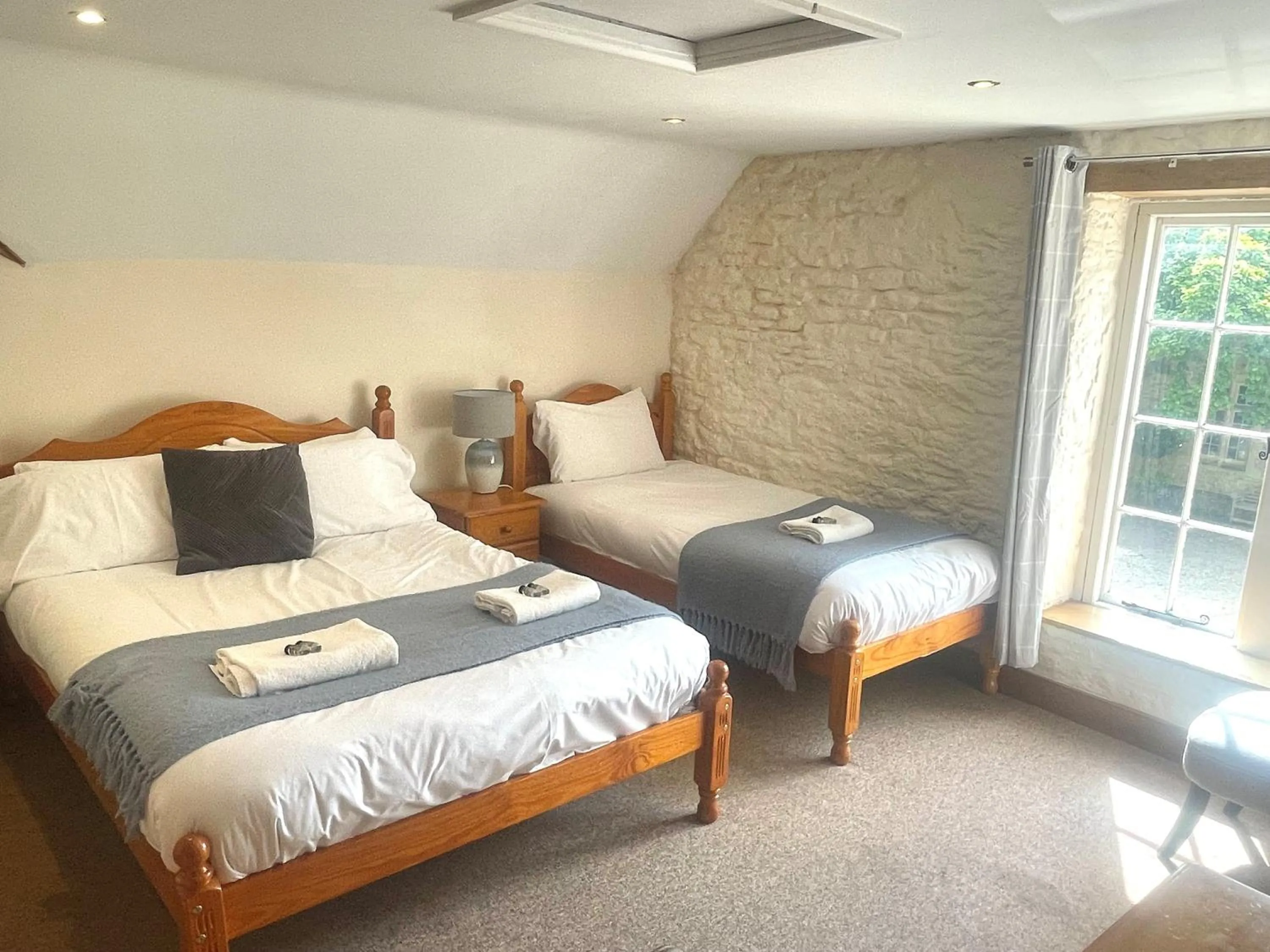 Bed in Orchardleigh Estate