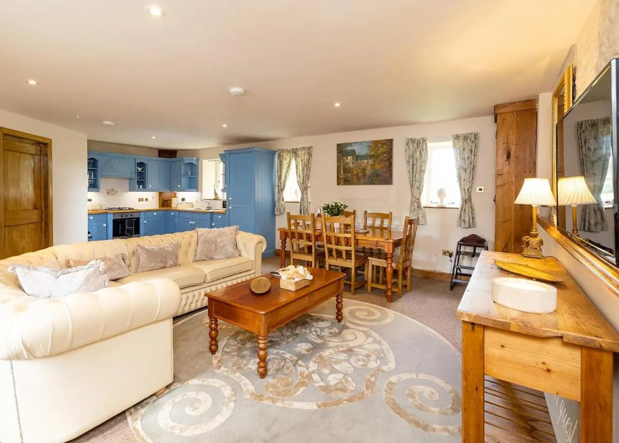 Orchardleigh Estate
