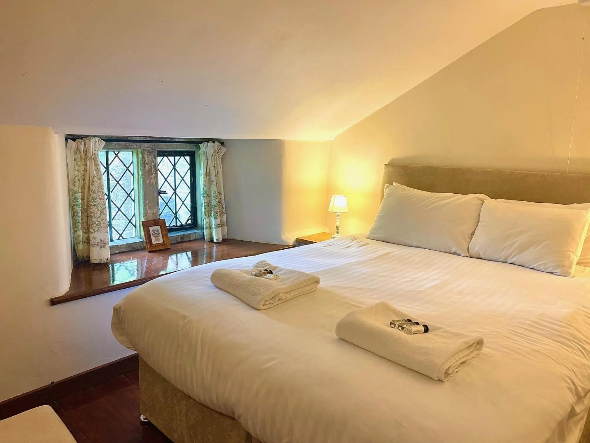 Bed in Orchardleigh Estate