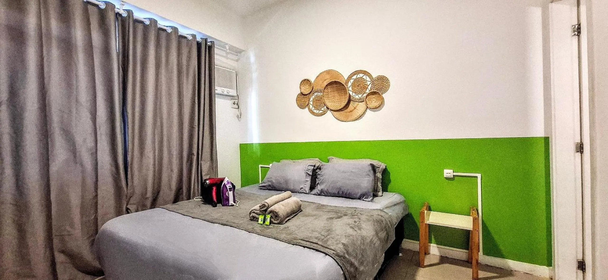 Bedroom in Must Leblon - pacote: 4 Hóspedes, Praia + 1 Ticket