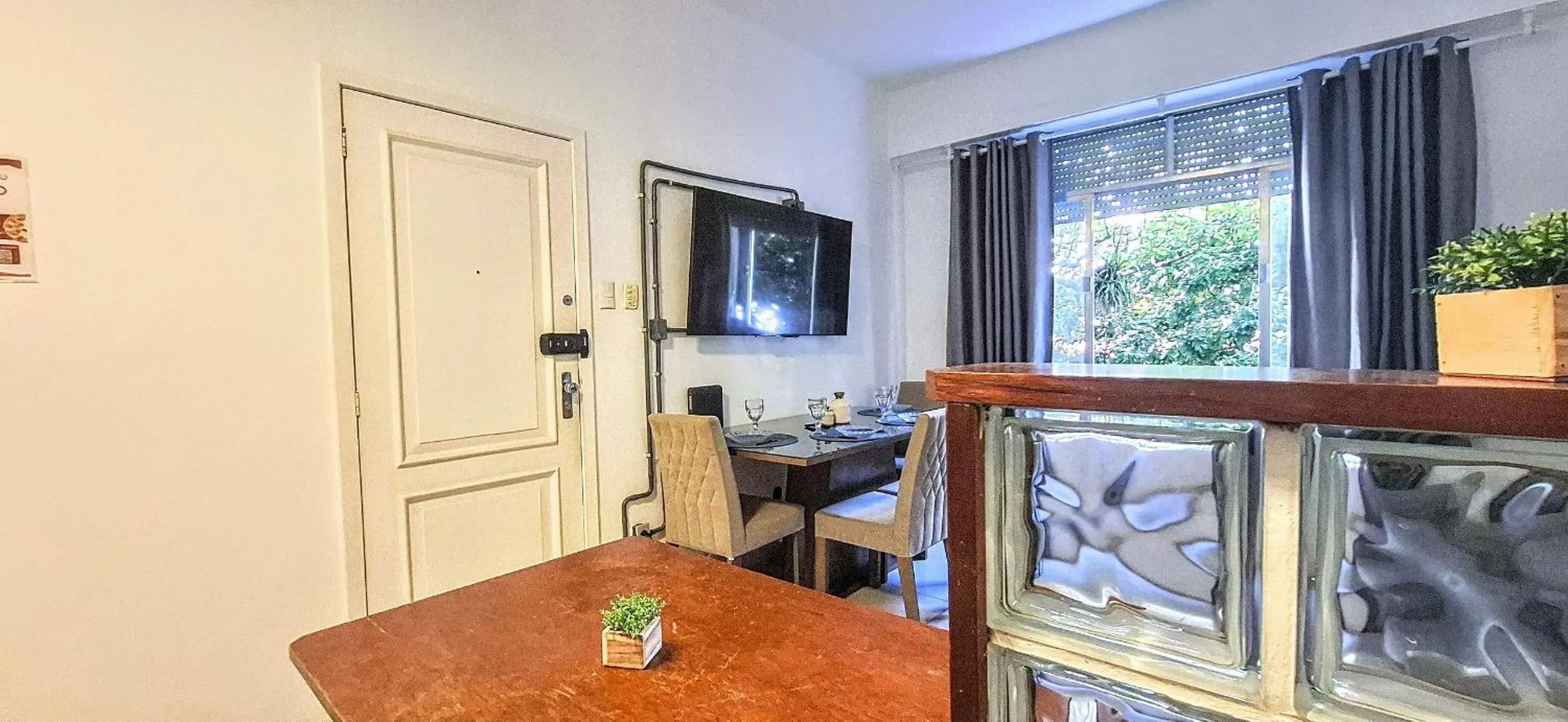 Kitchen or kitchenette in Must Leblon - pacote: 4 Hóspedes, Praia + 1 Ticket