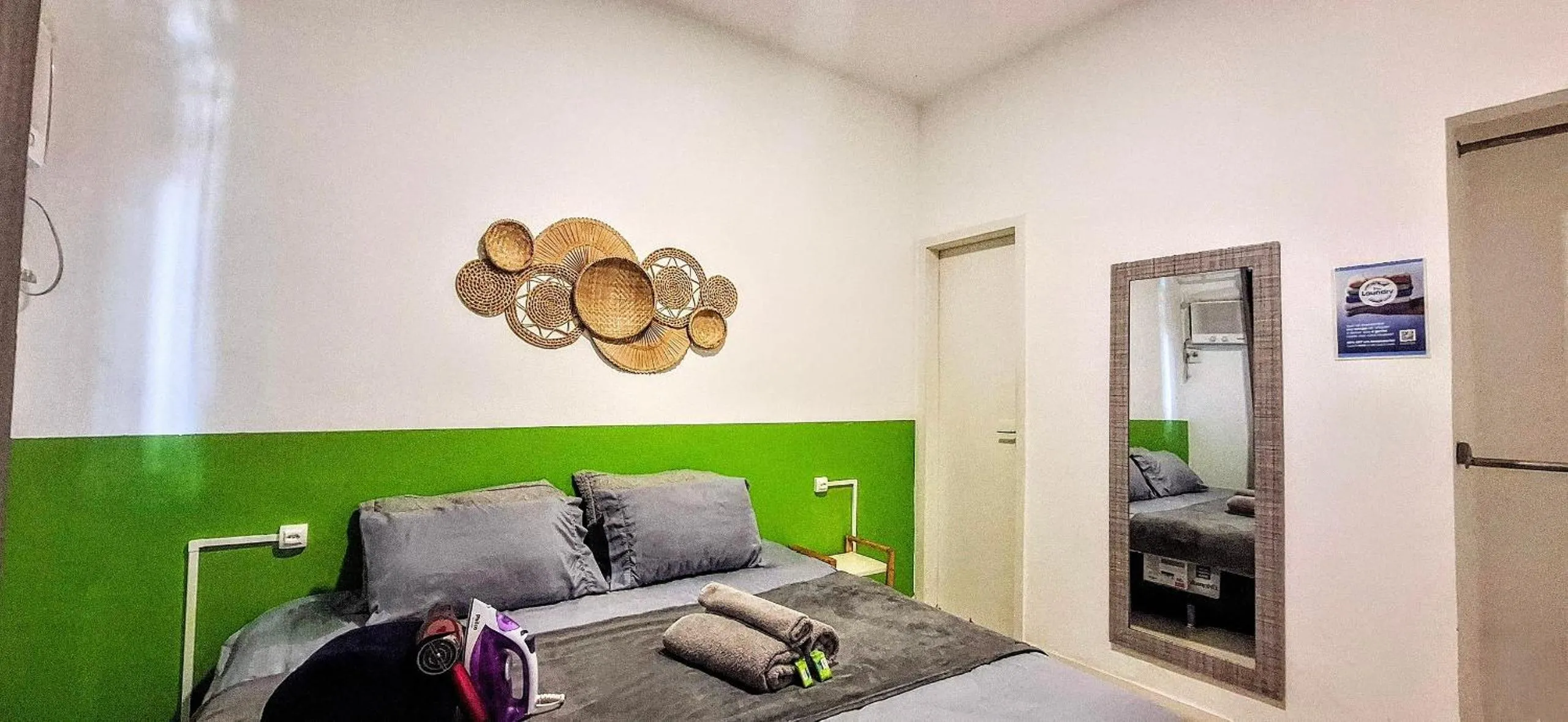 Bedroom in Must Leblon - pacote: 4 Hóspedes, Praia + 1 Ticket