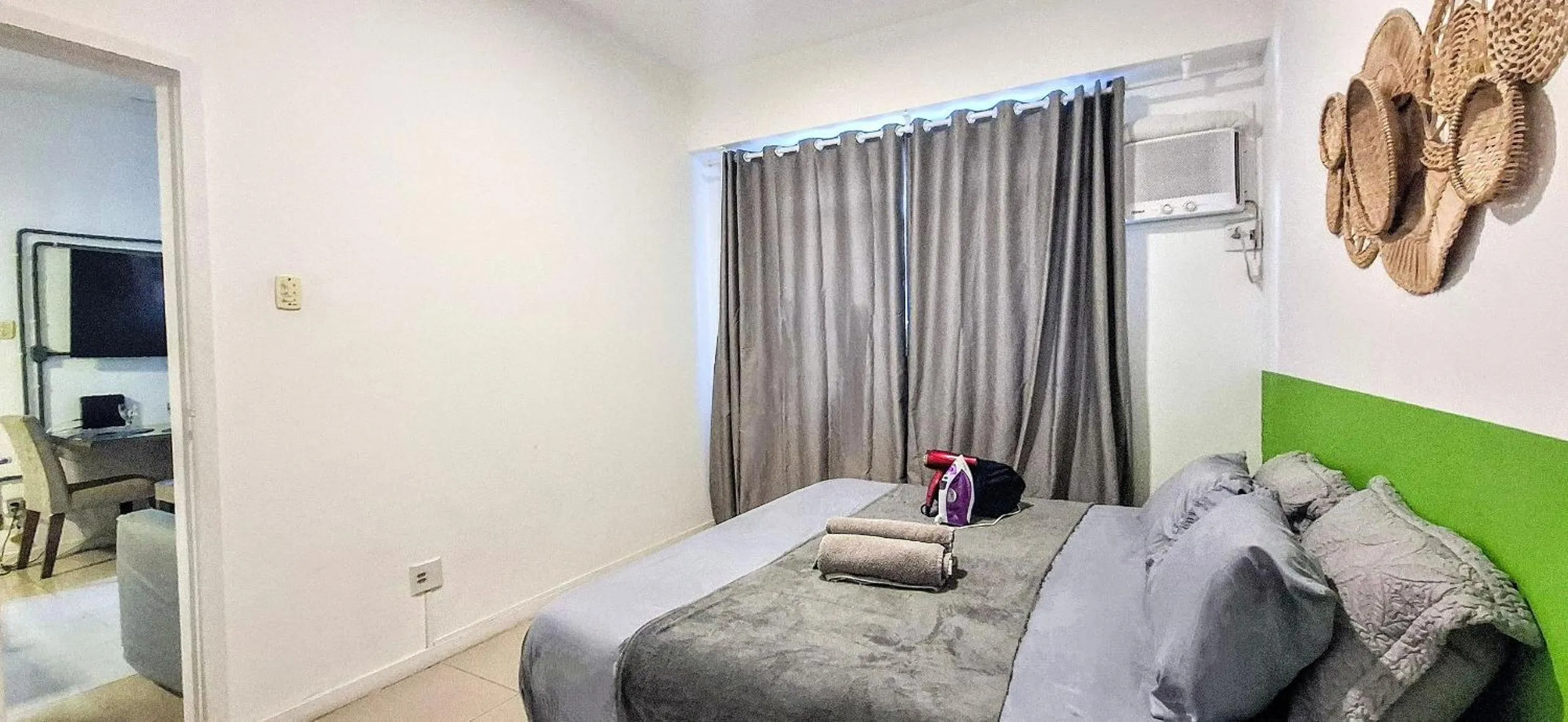 Bedroom in Must Leblon - pacote: 4 Hóspedes, Praia + 1 Ticket