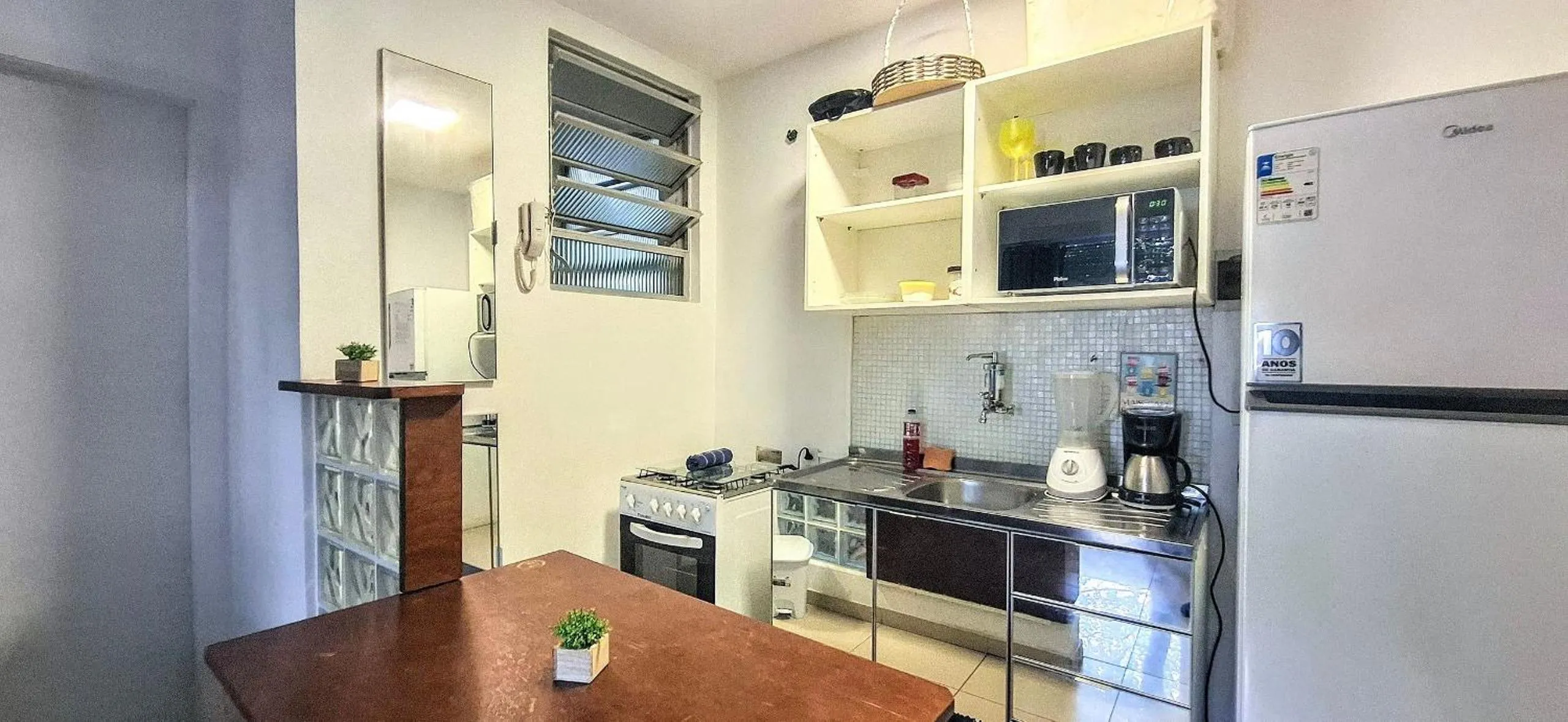 Kitchen or kitchenette in Must Leblon - pacote: 4 Hóspedes, Praia + 1 Ticket