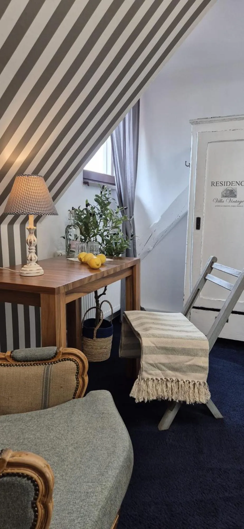 Double Room with Lake View - single occupancy in Fregata