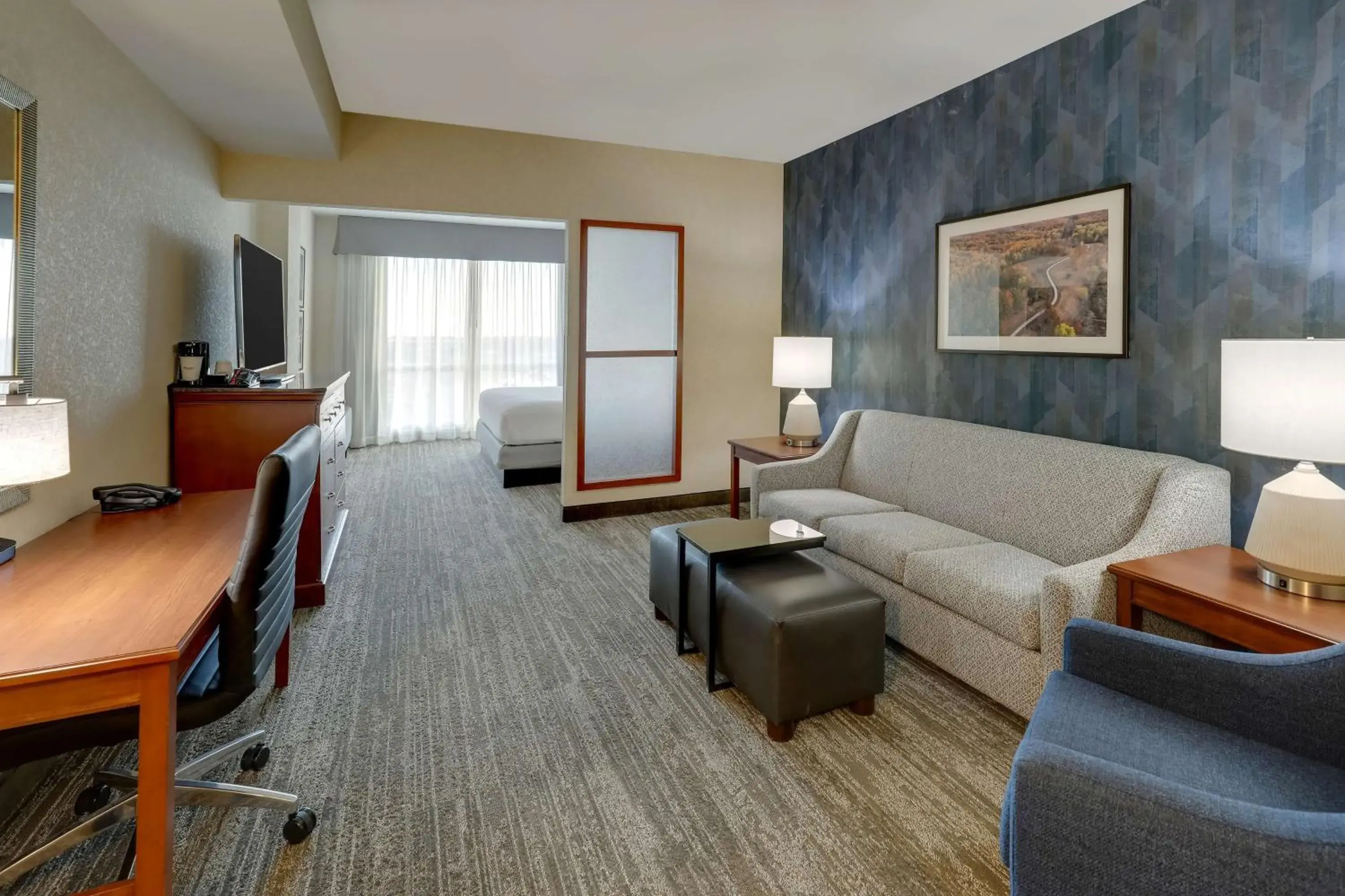 Deluxe King Room with Sofa Bed in Drury Plaza Hotel Mt Vernon Deluxe King Room with Sofa Bed in Drury Plaza Hotel Mt Vernon