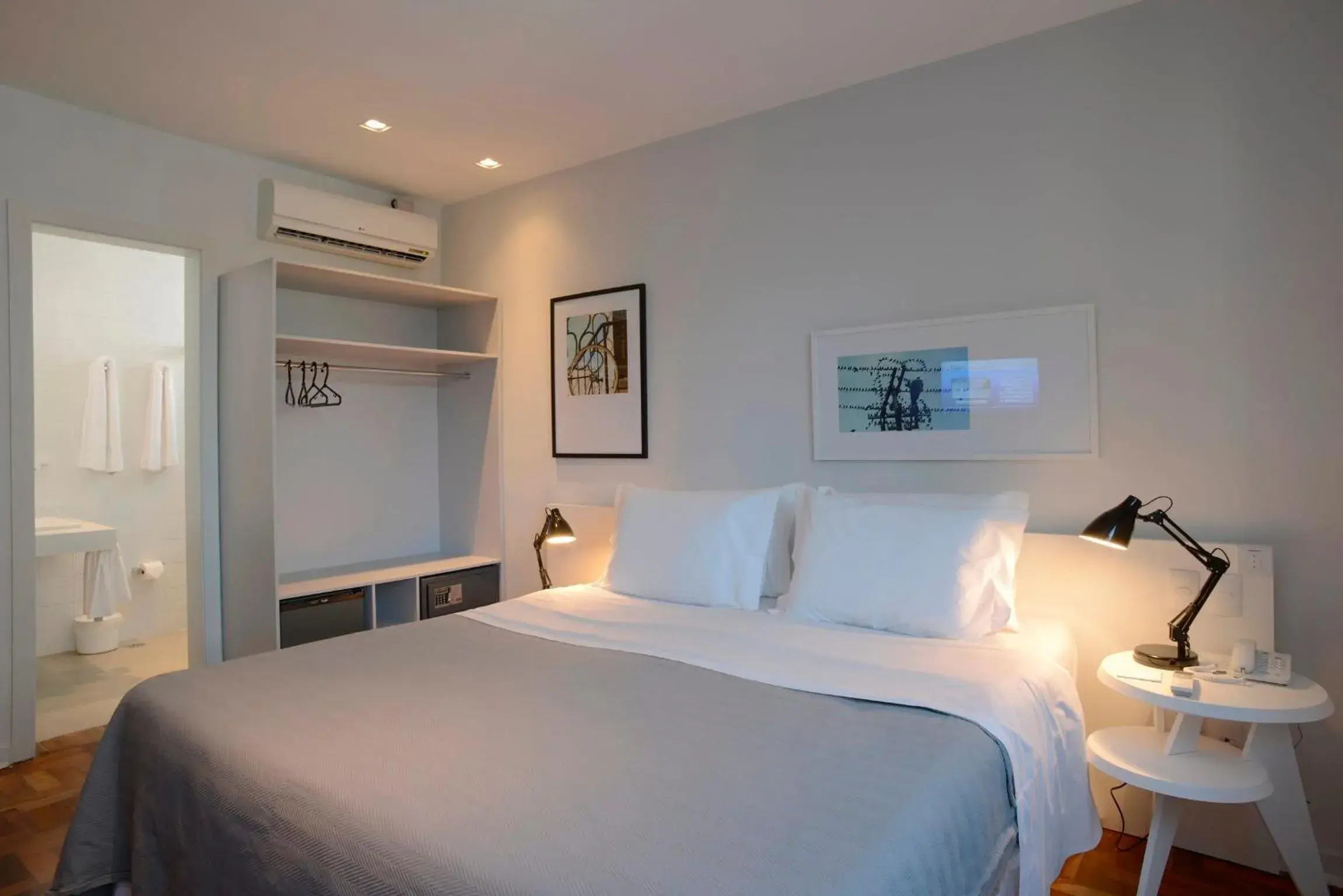 Bed in Bê Hotel Bed in Bê Hotel